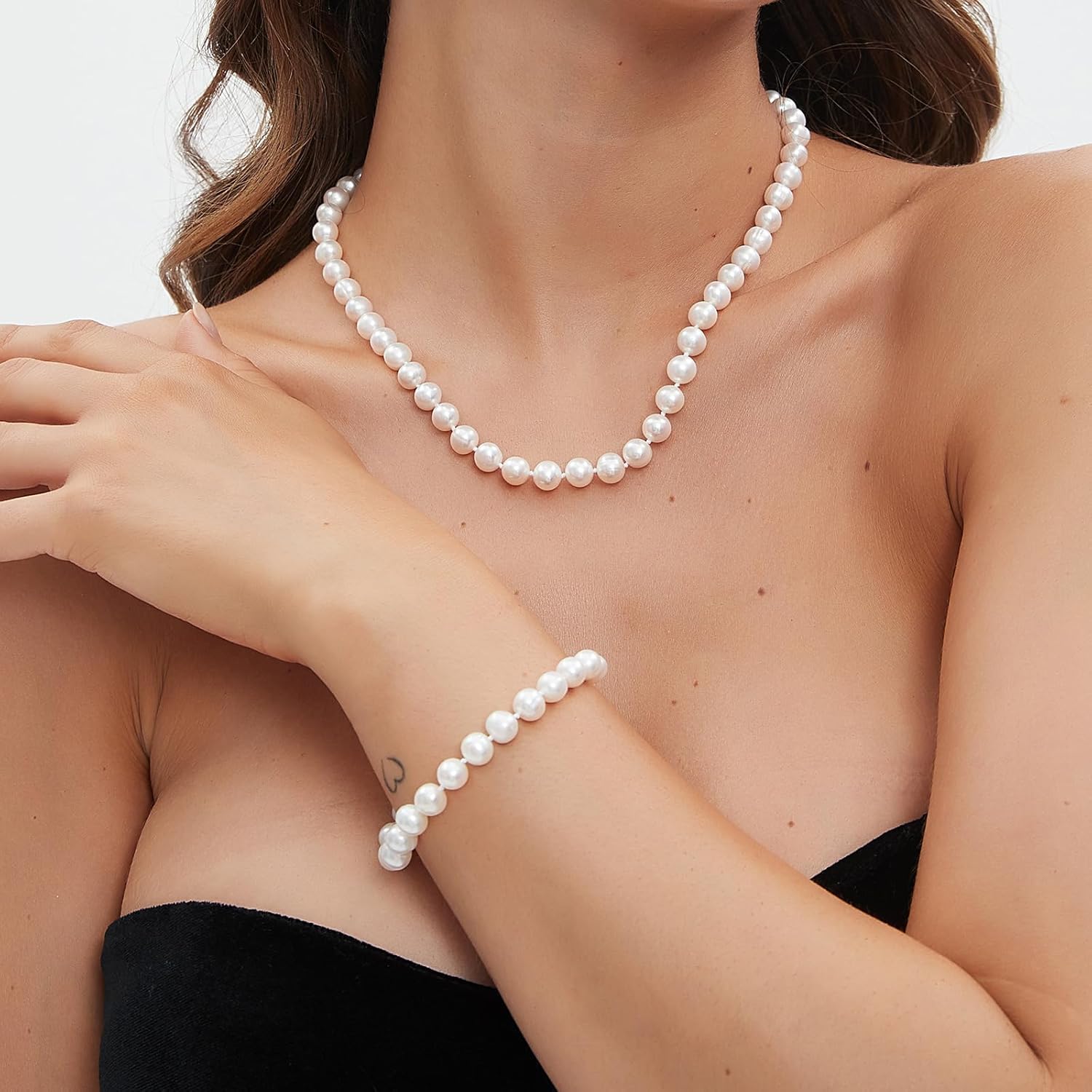 YAMI Natural Pearl Bracelet for Women, Freshwatet/Saltwater Cultured Pearls, Elegant Jewelry Gift for Women for Anniversaries, Birthdays, Mother's Day, White/Black Pearl