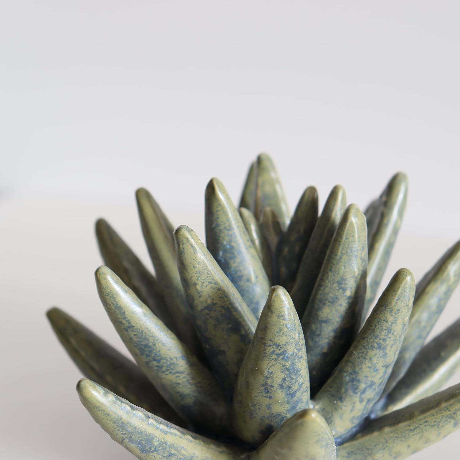 Ceramic Succulent Flowers Table Top with Stable Base, 3D Handmade Tablescape Decorative (Cactus)