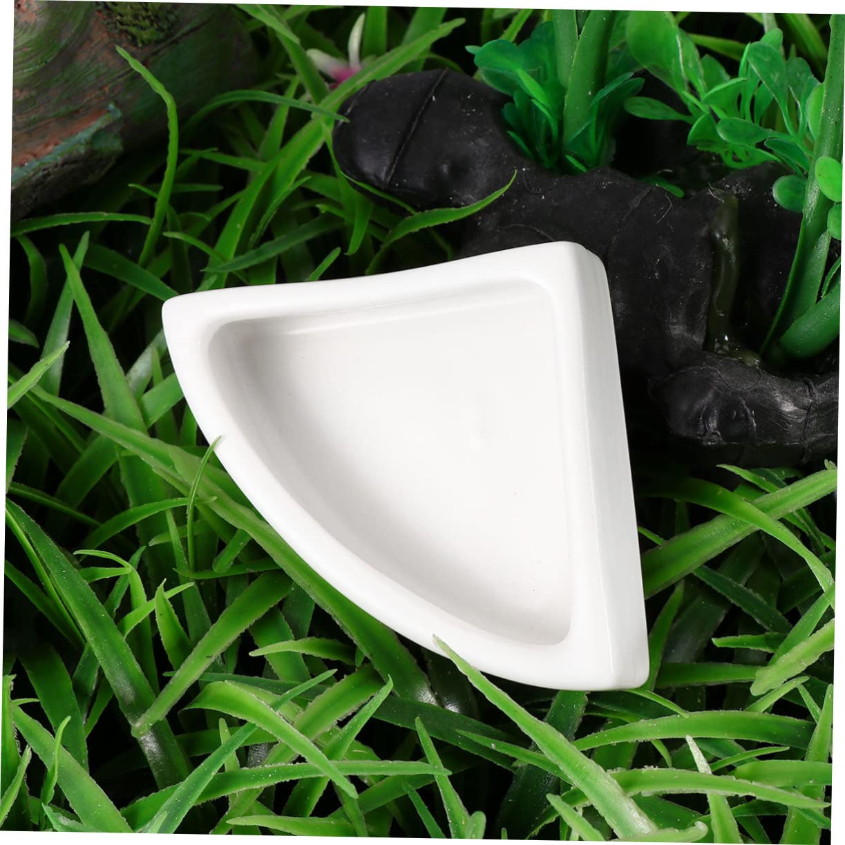 Didiseaon 4pezzi Ciotole Ceramiche Spesse per Rettili Mangiatoia e Distributore per Lucertole Bianco Triangolo Design Anti-evasione Facile da Pulire