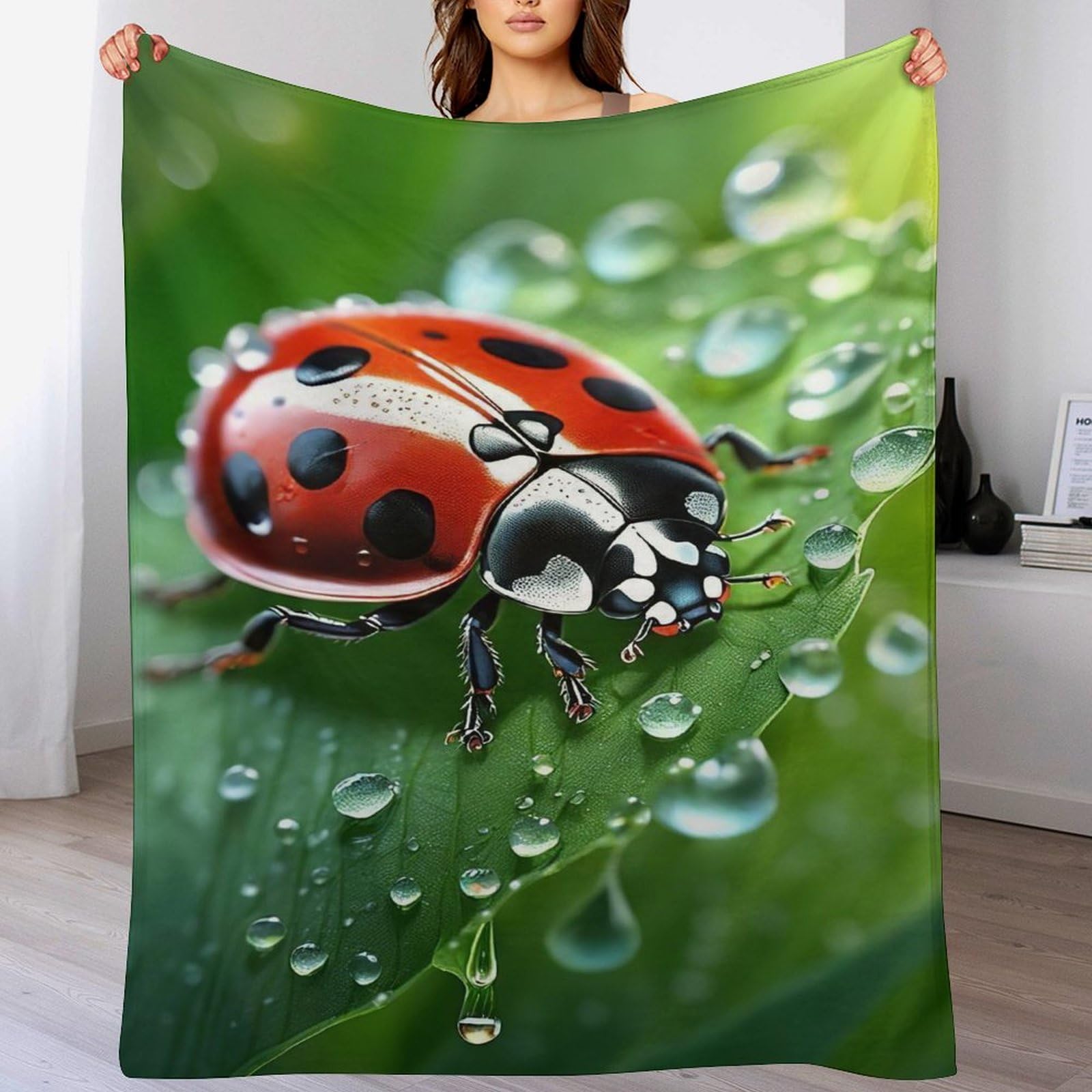 Couverture coccinelle douce et chaude pour des moments complices