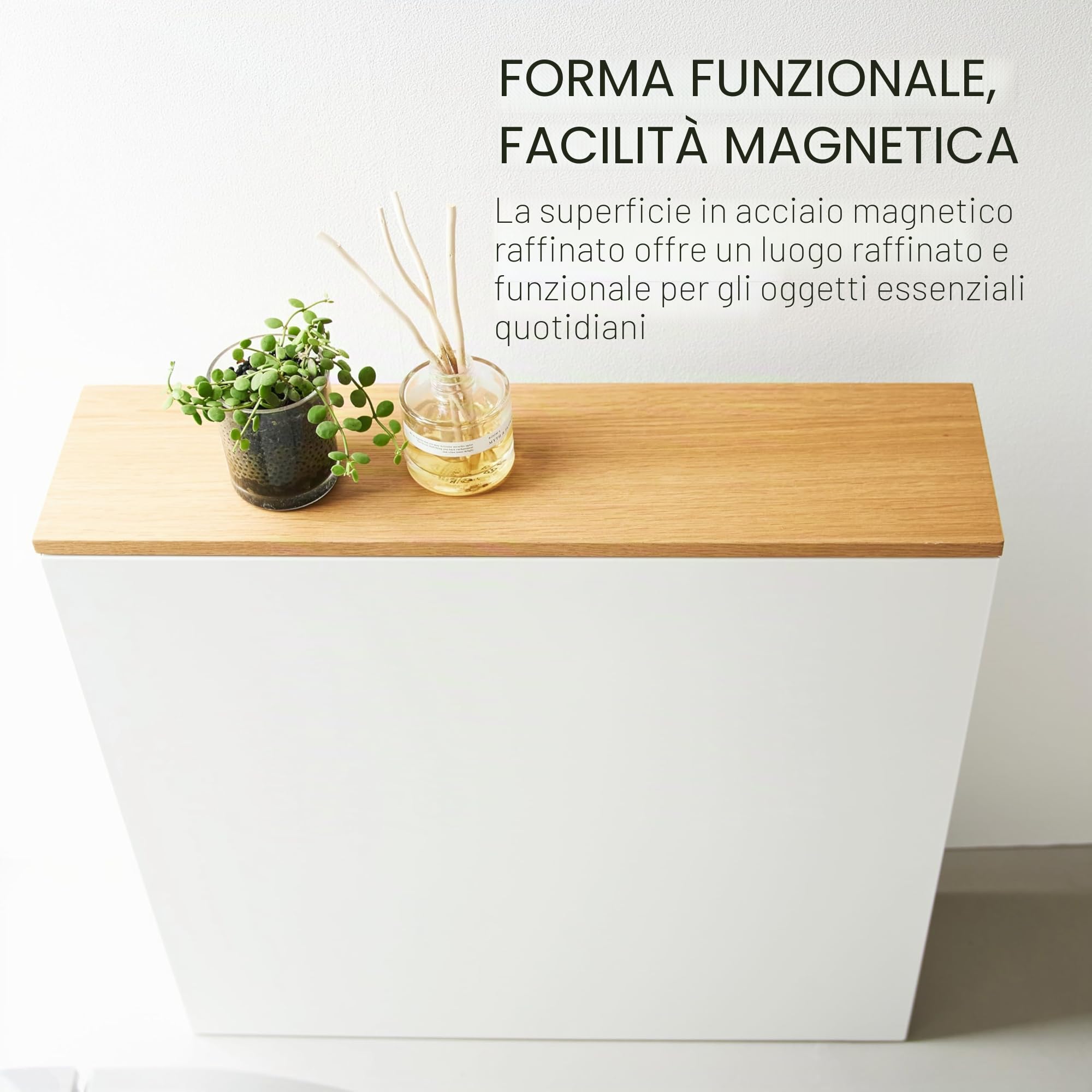 YAMAZAKI TOWER Scaffale estraibile con ripiano in legno e struttura in acciaio – stretto, organizer per bagno, WC, cucina, moderno – 56 x 14 x 55 cm, design giapponese, bianco