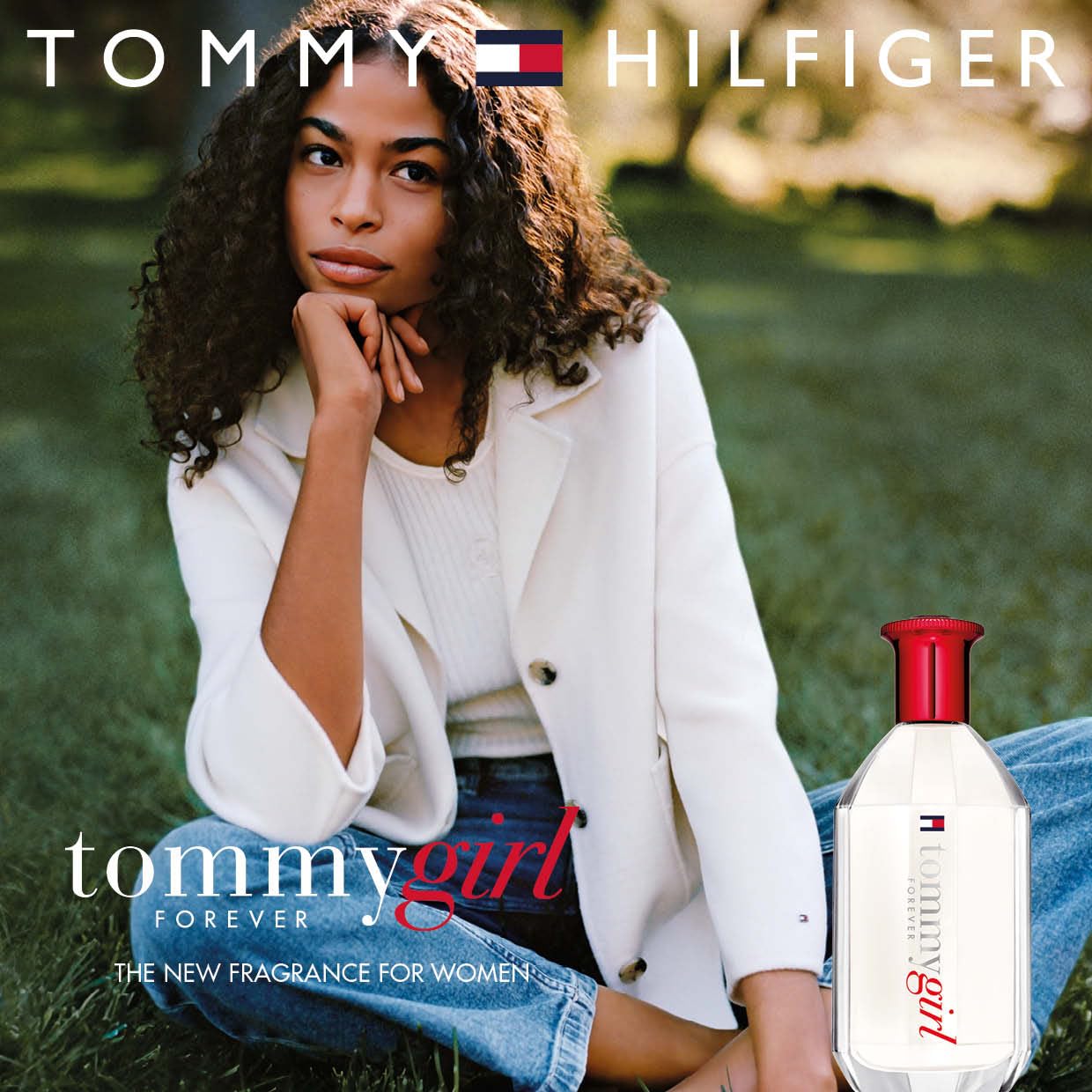 Tommy Hilfiger – Eau de Toilette Tommy Girl Forever 30 ml – Profumo Donna – Fragranza Floral Green Woody – Note Agrumate e Floreali – Flacone in Vetro Trasparente | Fragranza Ambery Woody, Note Ambrate e Legnose, Flacone in Vetro con Gradiente Blu
