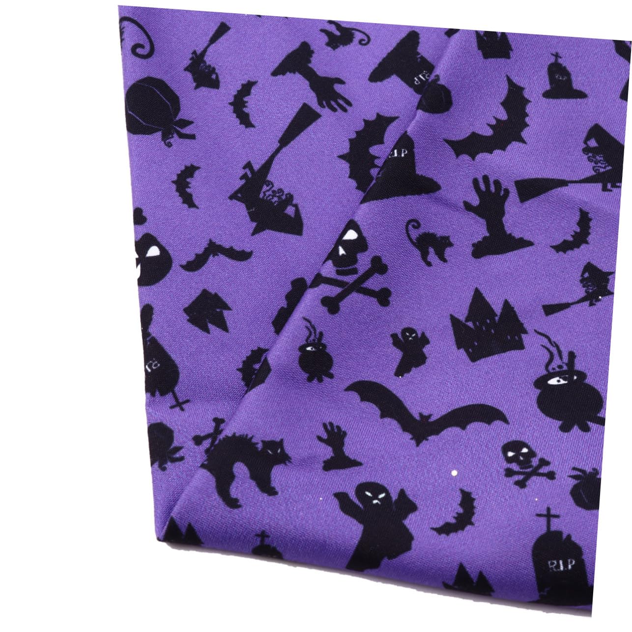 BESTonZON 6 Pièces Set de Bandanas pour Chien Respirant Écharpes Triangle Halloween avec Motifs Citrouille et Crâne Accessoires Cosplay pour Chiens Confortables et Faciles à Porter pour et