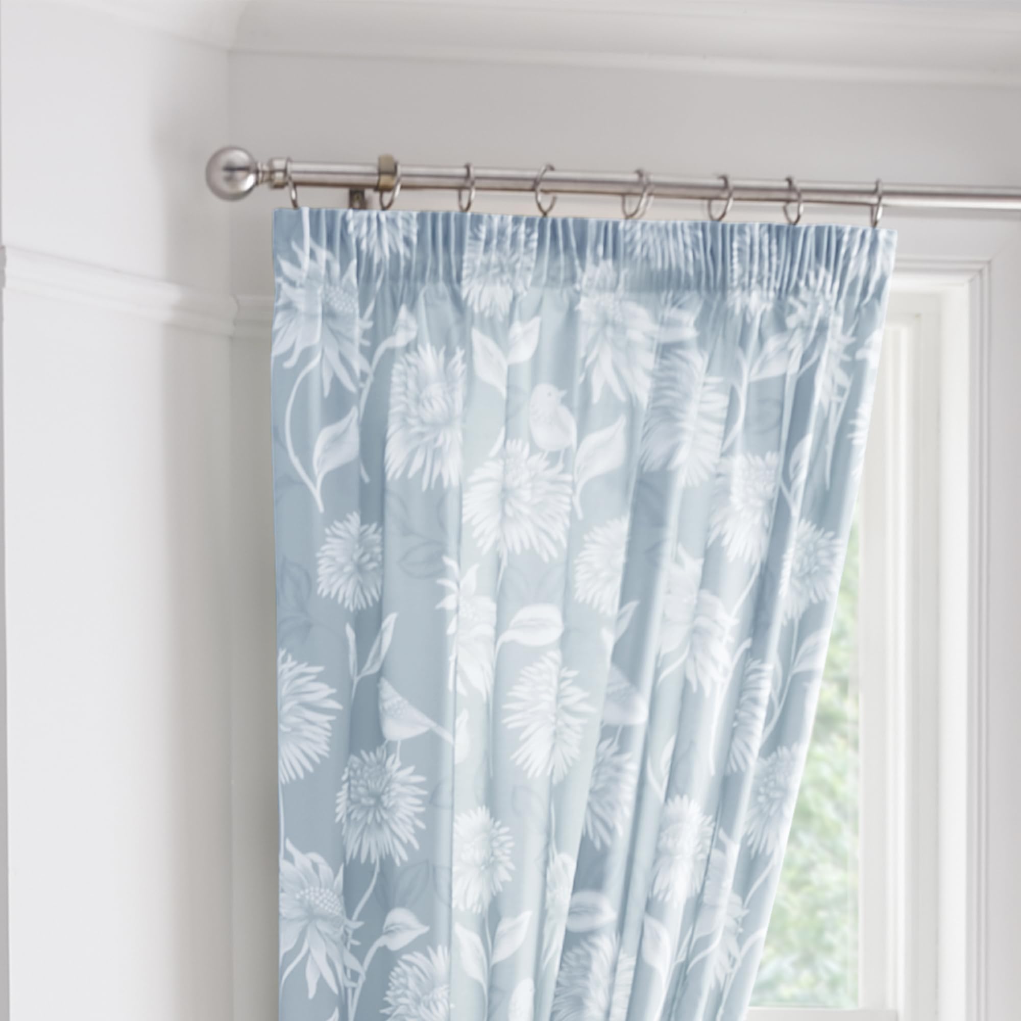 Dreams & Drapes Blue Chrysanthemum Drapes, W66 x L72 (168x183cm), 2 Panels with Tie Backs - Image 3