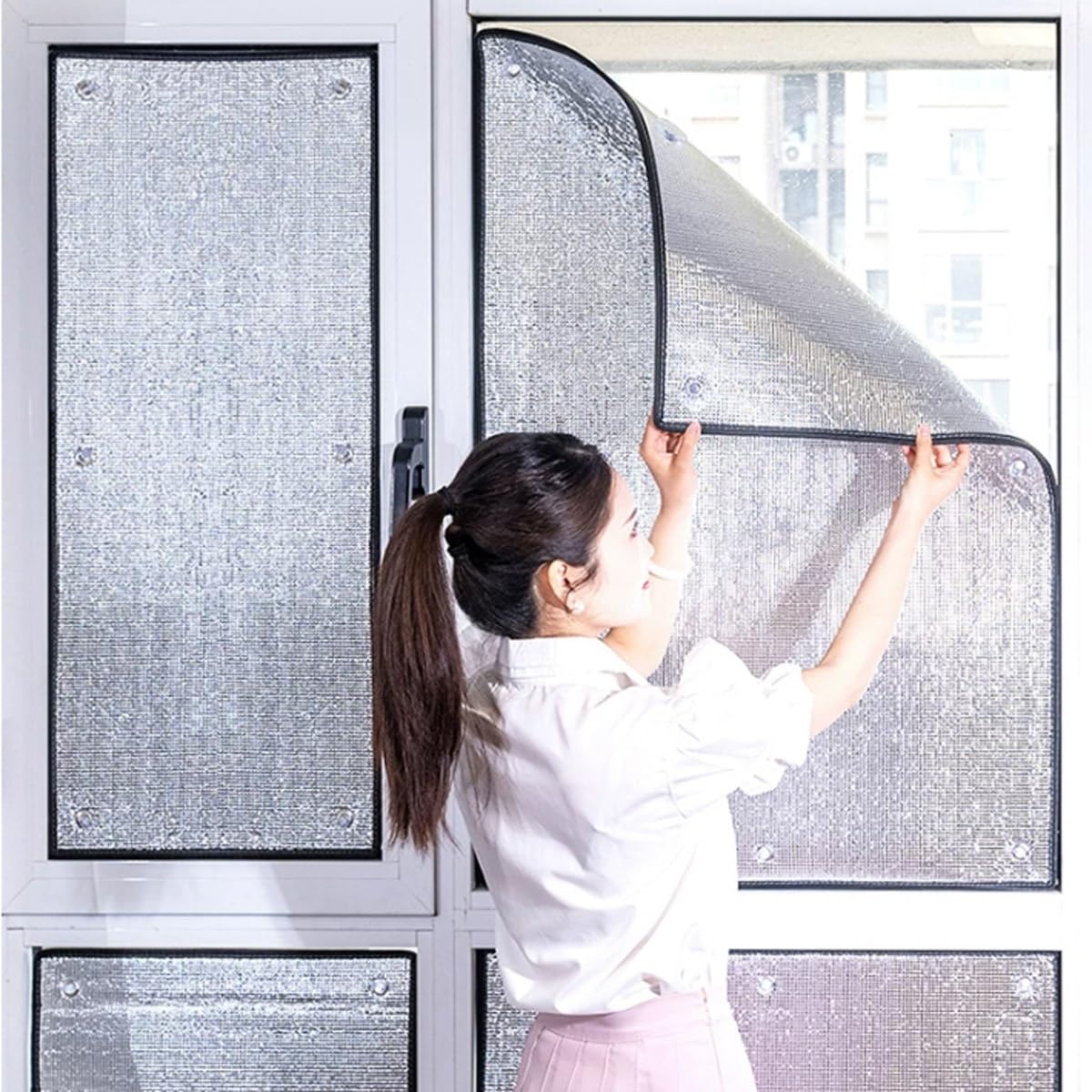 Tende Parasole per Balcone e Veranda con Ventose in Foglio di Alluminio | Materiale isolante e impermeabile all'umidità per camera da letto, bagno e ufficio(130x170cm)