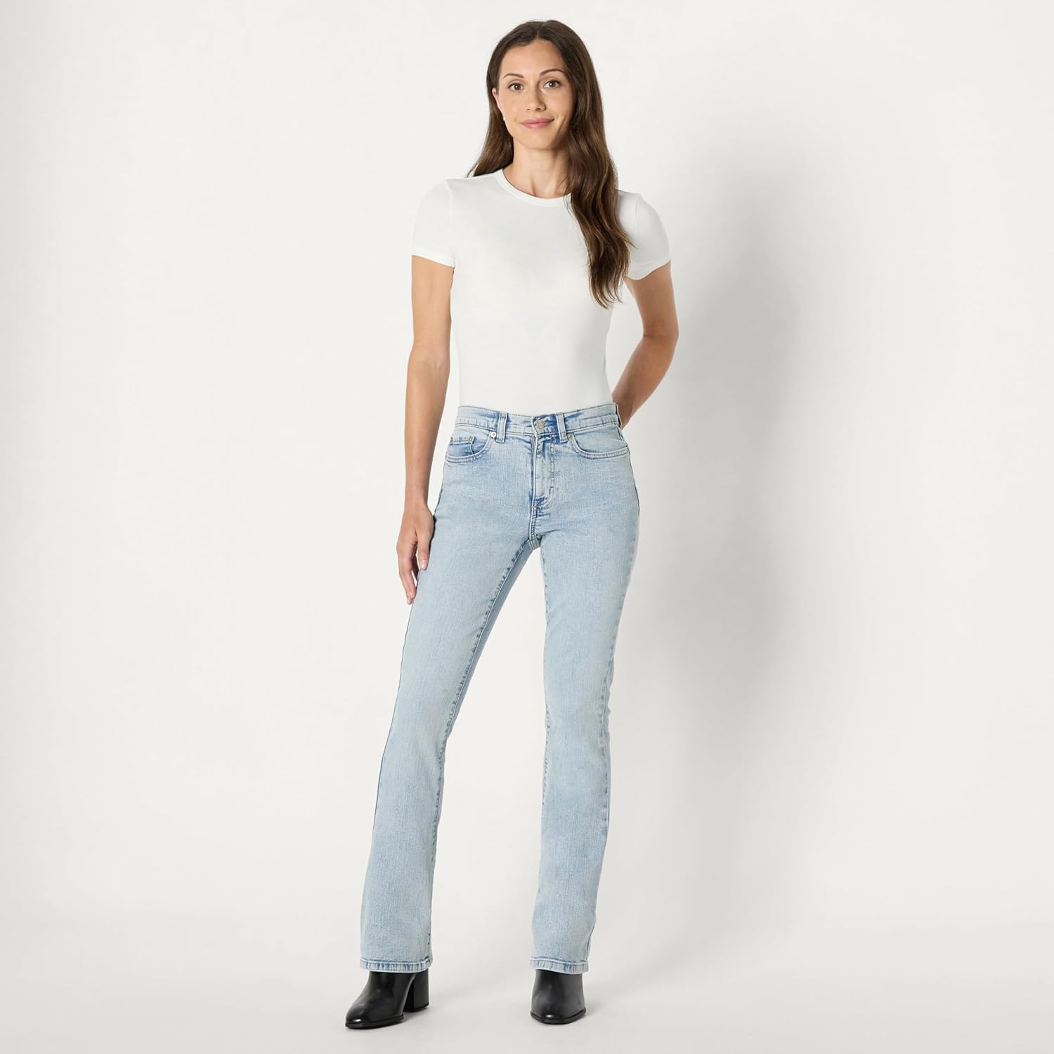 Amazon Essentials Women's Women's High Stretch Slim-Fit Mid-Rise Bootcut Jean - Image 6