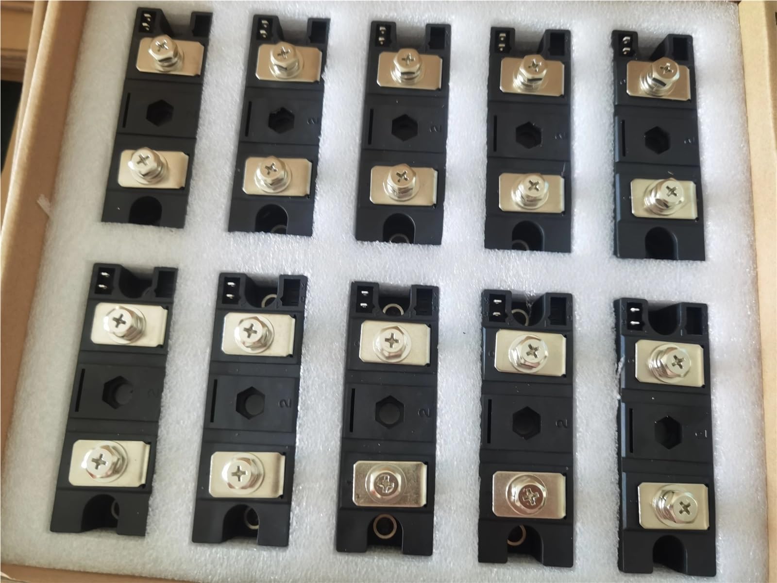 RKVKHFJ Solar PV(Photovoltaic) Diode Module MD160-16/ZSD160 Rectifier Diode M3 Size