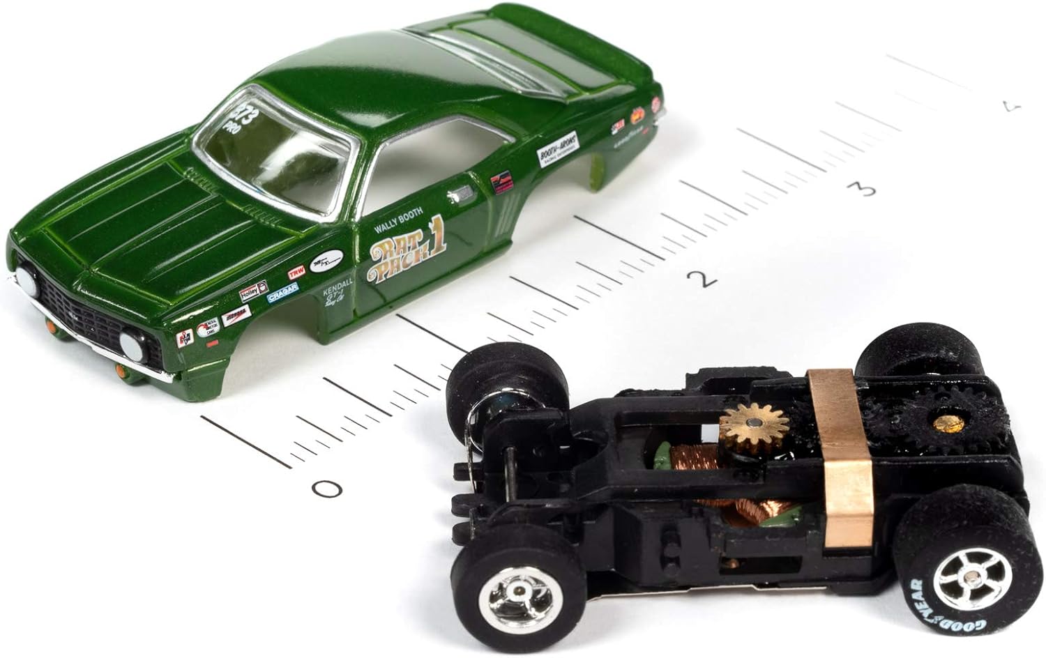 Auto World Xtraction R32 1969 Chevy Camaro Wally Booth Rat Pack HO Scale Slot Car