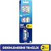 Oral-B Pro-Expert Deep Cleaning Toothbrush, Medium Hardness Brush Bristles, 2 Pieces
