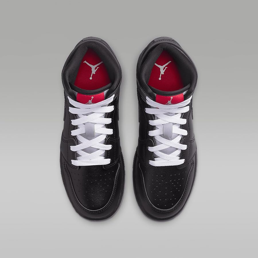 Amazon.com | AIR JORDAN 1 MID (GS) 