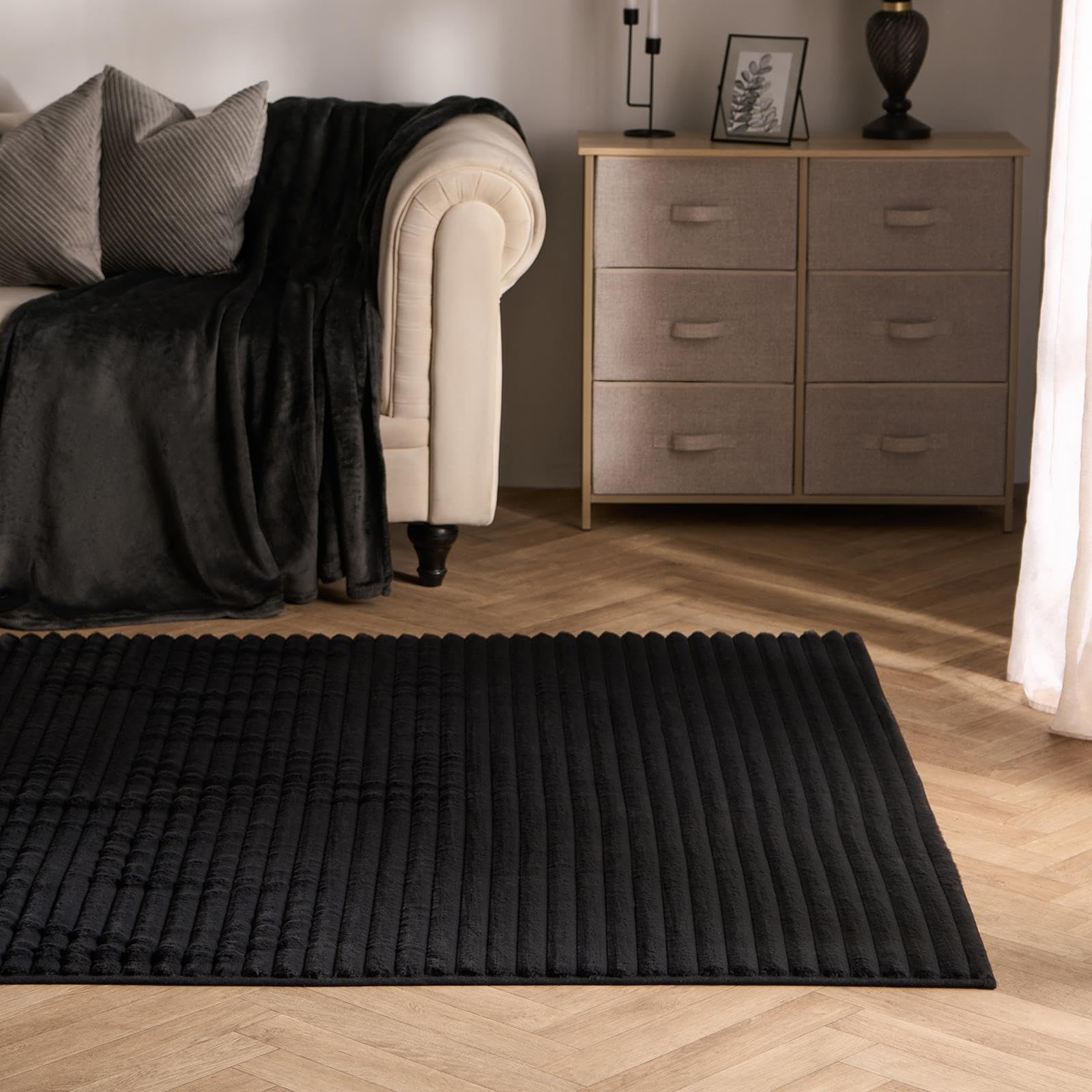 OHS Black Rugs for Living Room 120 x 170, Faux Fur Ribbed Area Rugs for Bedroom Home Decorative Super Soft Comfy Modern Anti Slip Low Pile Medium Floor Carpet Non Shedding