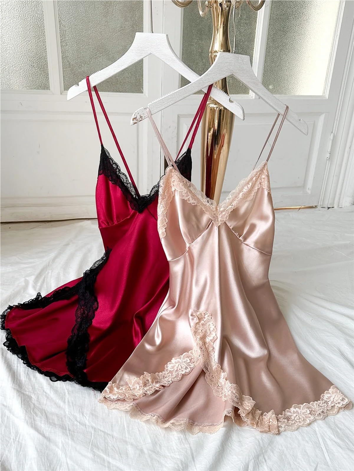 Camicia Da Notte Halter Set da 2 pezzi in pizzo, pigiama sexy con scollo a V, design da donna, abito con scollo a V, camicia da notte con scollo a V for dormire Per La Casa(Champagne and Red,S)