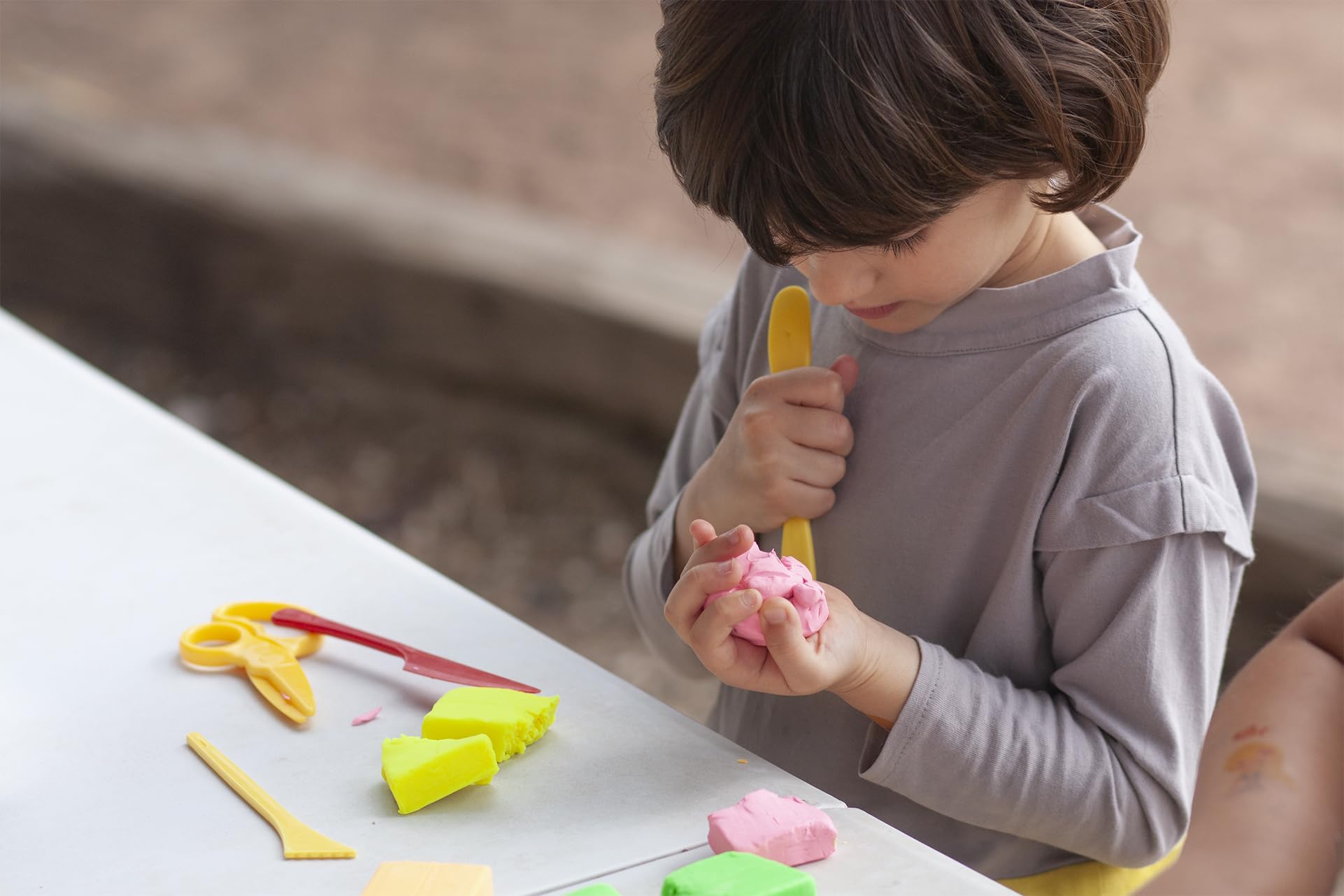 Jovi - Tijeras escolares de plástico de seguridad para niños, corta pasta