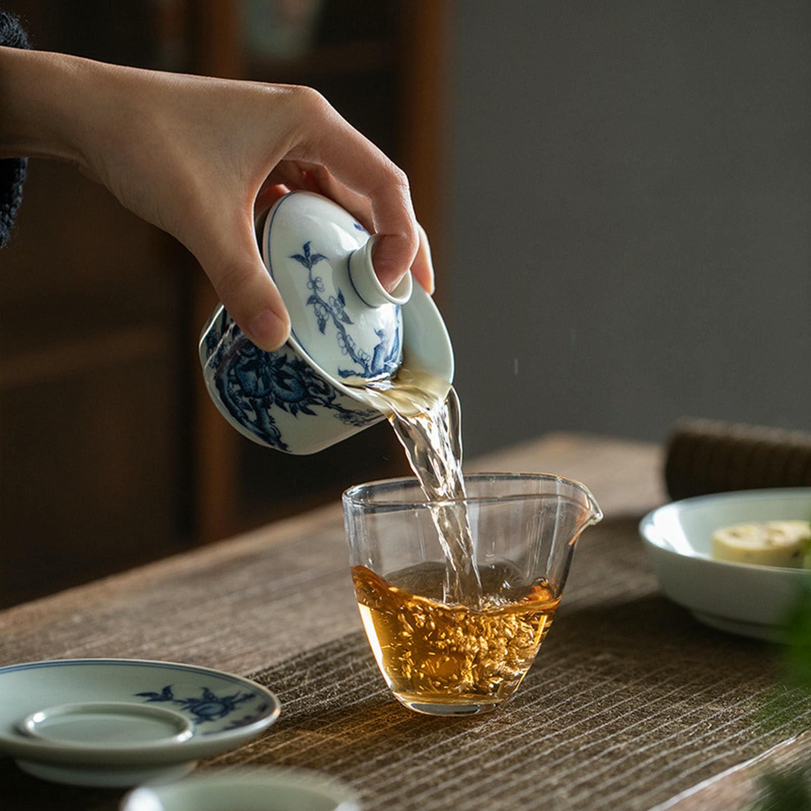 Kung-Fu-Tee-Set im chinesischen Stil, antike Drei-Talent-Schüssel mit Deckel, Kung-Fu-Tee-Set aus Keramik, 165 ml, Blau und Weiß