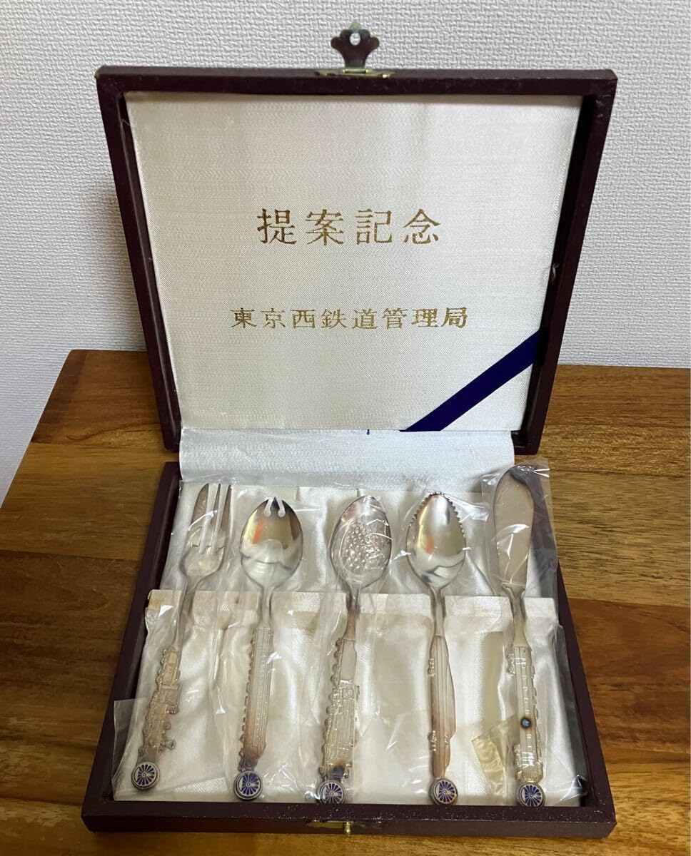 アンティークシルバーのティーセット│|西洋アンティーク事典 レトロ品