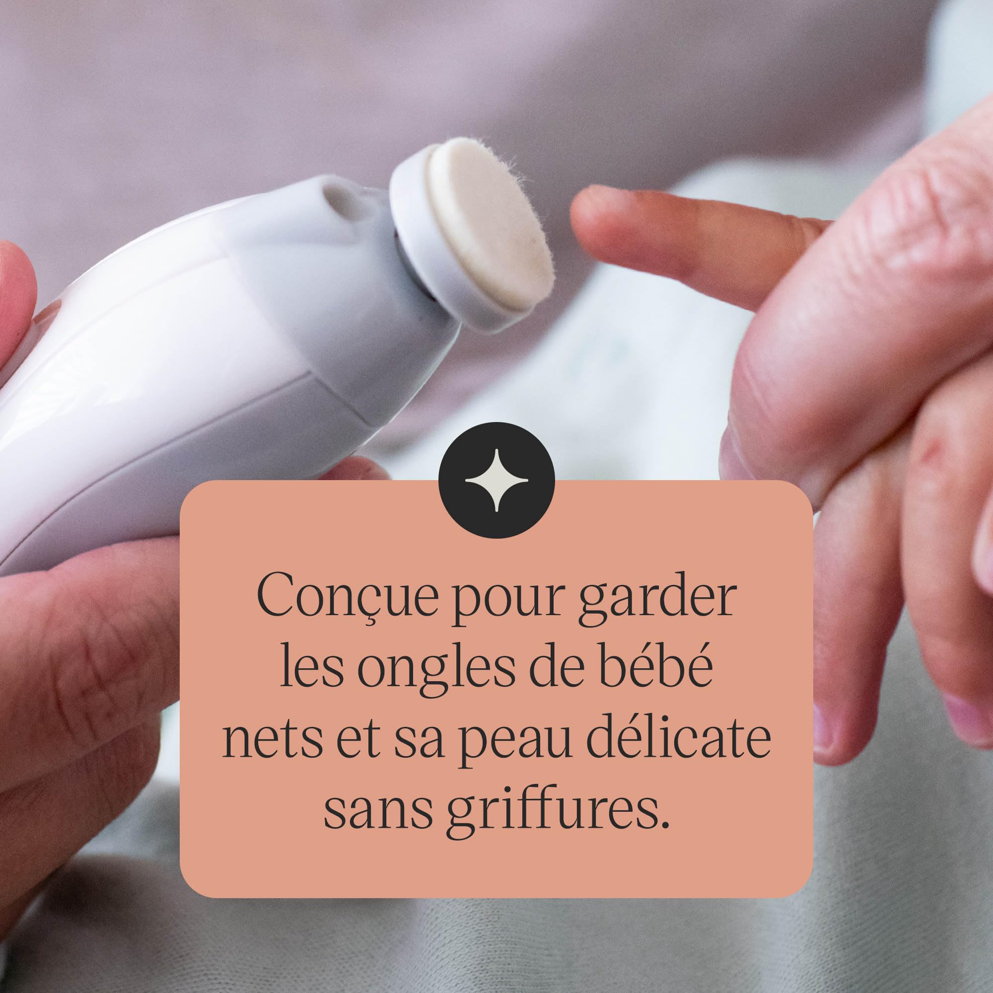 Tommee Tippee Lime à Ongles Électrique pour bébé, Coupe-Ongles à Piles pour Enfant en Bas Âge avec Éclairage LED et Six Têtes de Limage pour Bébé et Adulte