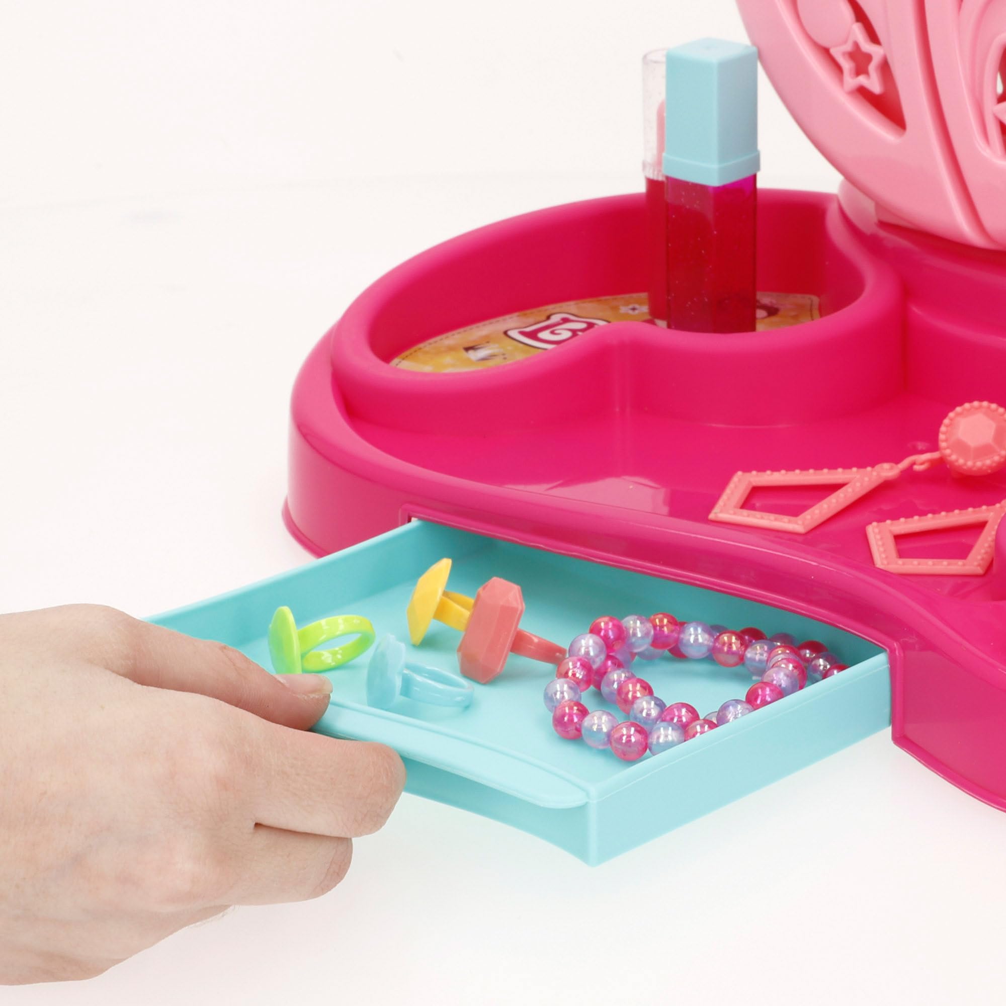 ColorBaby Beauty Love Tocador Infantil luz y Sonido, Medidas 27x18x31,5 cm, Incluye Espejo, secador, Peine, perfumes, pintalabios, Anillos, Pulseras y Accesorios, Desde 3 años (39439)
