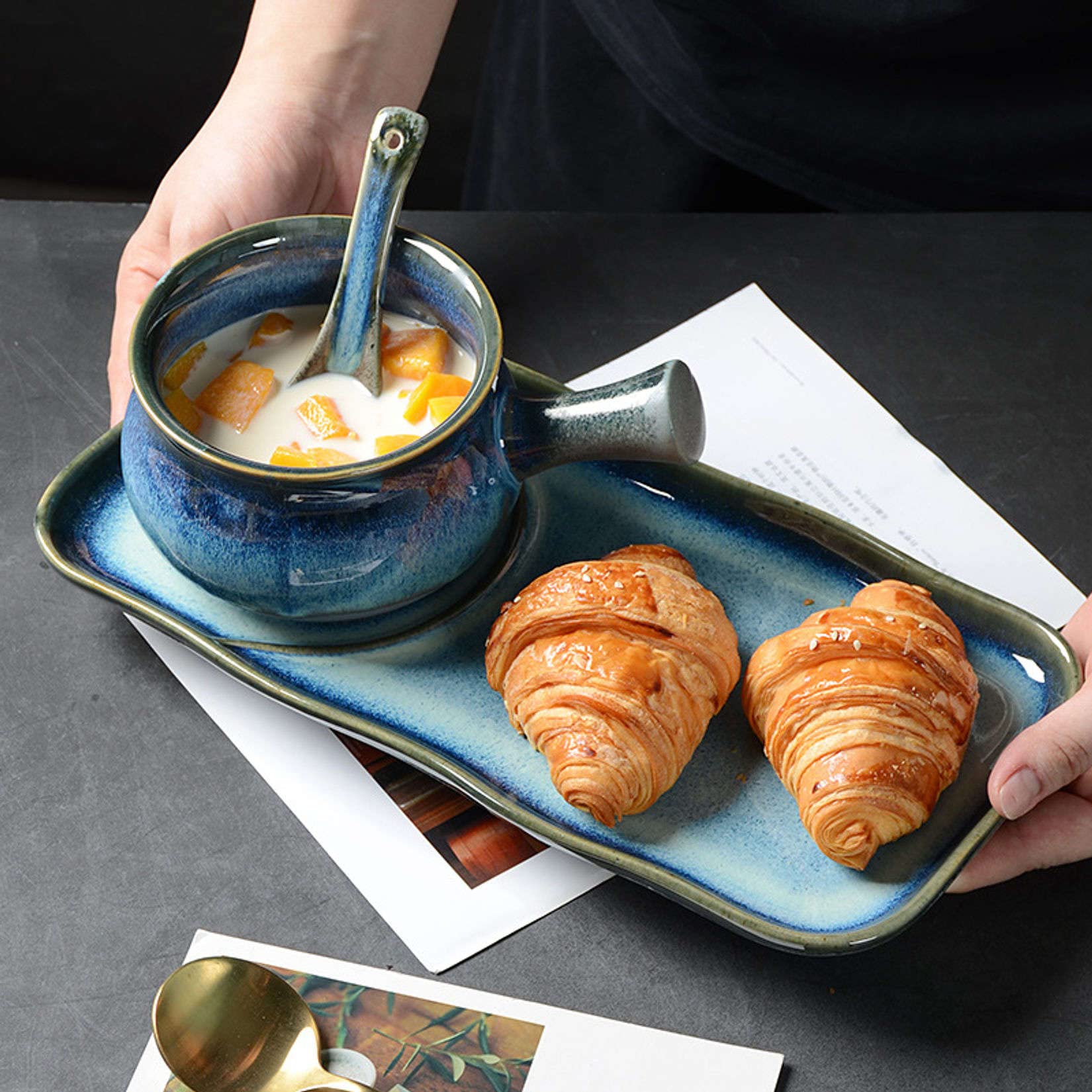 Keramische Salatschüsseln, Keramik-Frühstücksschalen oder rechteckiger Teller, 20 Unzen Zwiebel-Suppenschüssel mit Griff, Porzellan-Müsli-Suppentopf for Suppe, Haferflocken, Brot, Eintopf, (Color : M