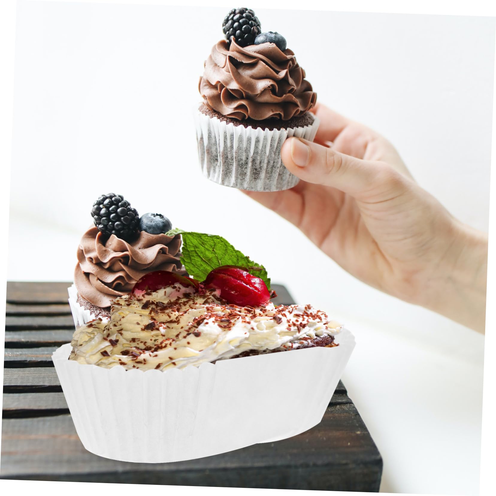Cabilock 4 Ensembles Papier Forme Pour Gâteaux Résistants Aux Températures À Huile Idéaux Pour Muffins Cupcakes Lot De Blancs Pour Célébrations 1000 Pièces * 4