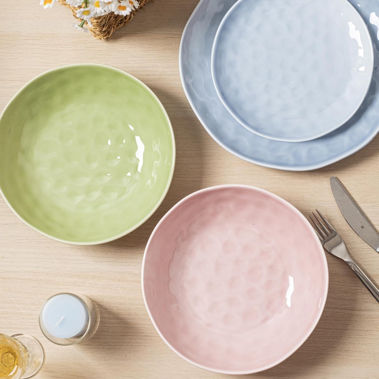 HOMBENE Plates and Bowls Sets, Dinnerware Set 12 Piece Service Porcelain Dinnerware for 4, for Dessert Salad and Pasta, Mixed Colors Dishes