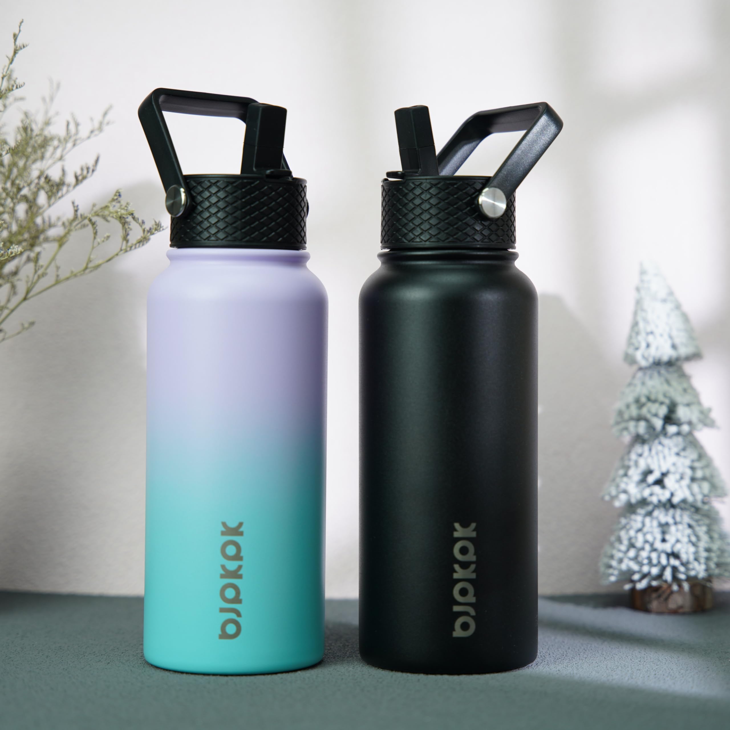 BJPKPK Paquete de 2 botellas de agua aisladas con tapas con popote, botella de agua de metal de acero inoxidable de 32 onzas con 6 tapas, a prueba de fugas, sin BPA, termo para viajes, deportes (oasis