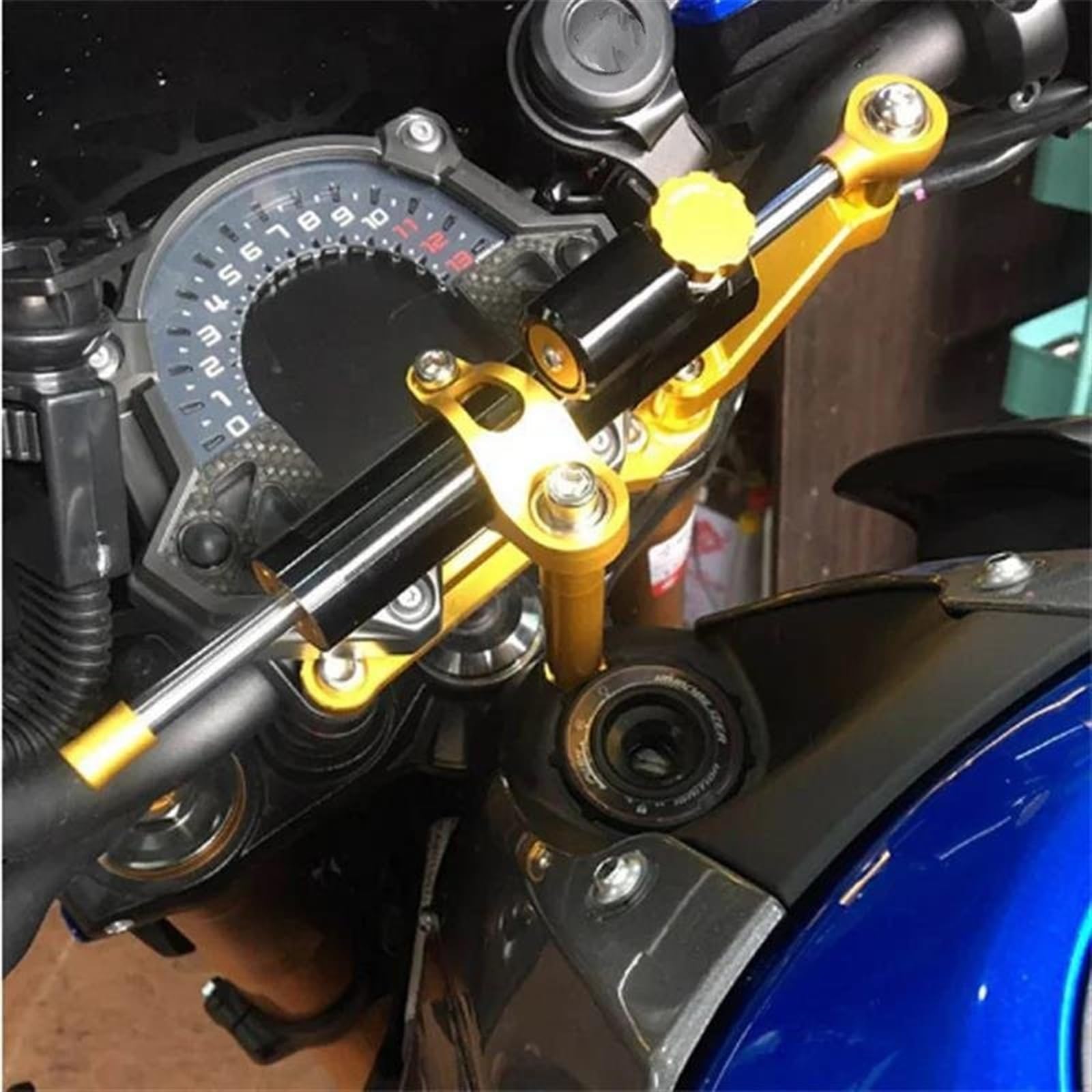 CNC Staffa Ammortizzatore Sterzo Moto per Kawasaki Z900 Z 900 2017 2018 2019 2020 2021 Supporto Ammortizzatore Sterzo Stabilizzatore in Alluminio Ammortizzatore(Rosso)