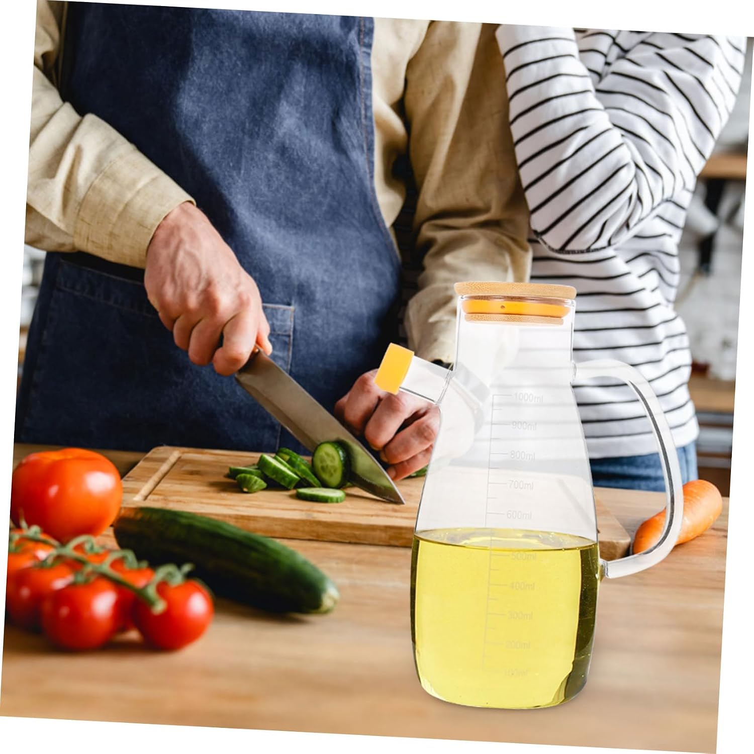 SHOWERORO Olive Oil Sprayer Glass Oil Bottle Dispenser Kitchen Sauce Bottle Spout