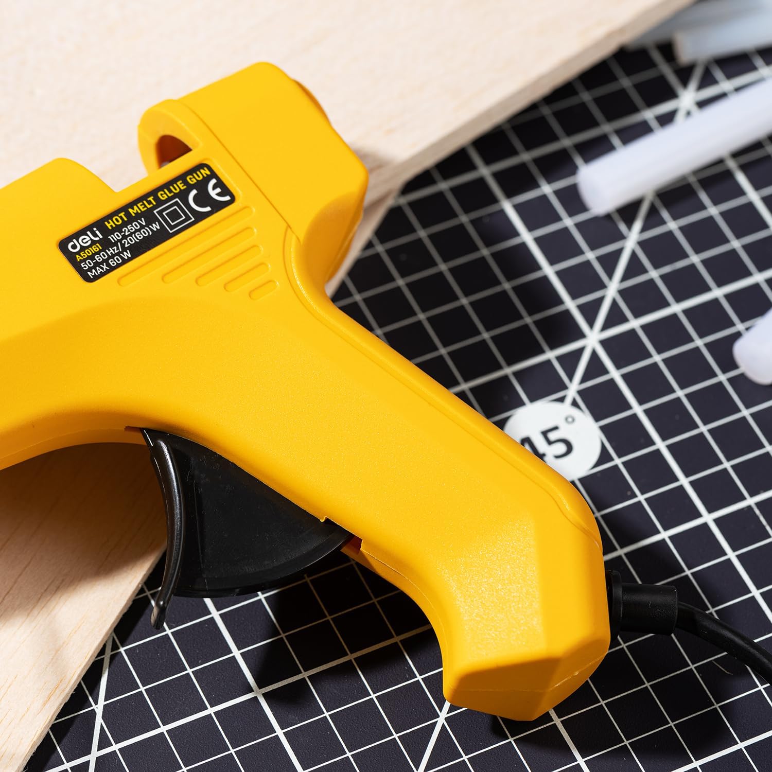 Deli EA50061 Hot Melt Glue Gun - 20W (Yellow)