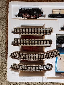 Amazon.com: MARKLIN HO Deluxe Large Delta Starter Train Set 2964