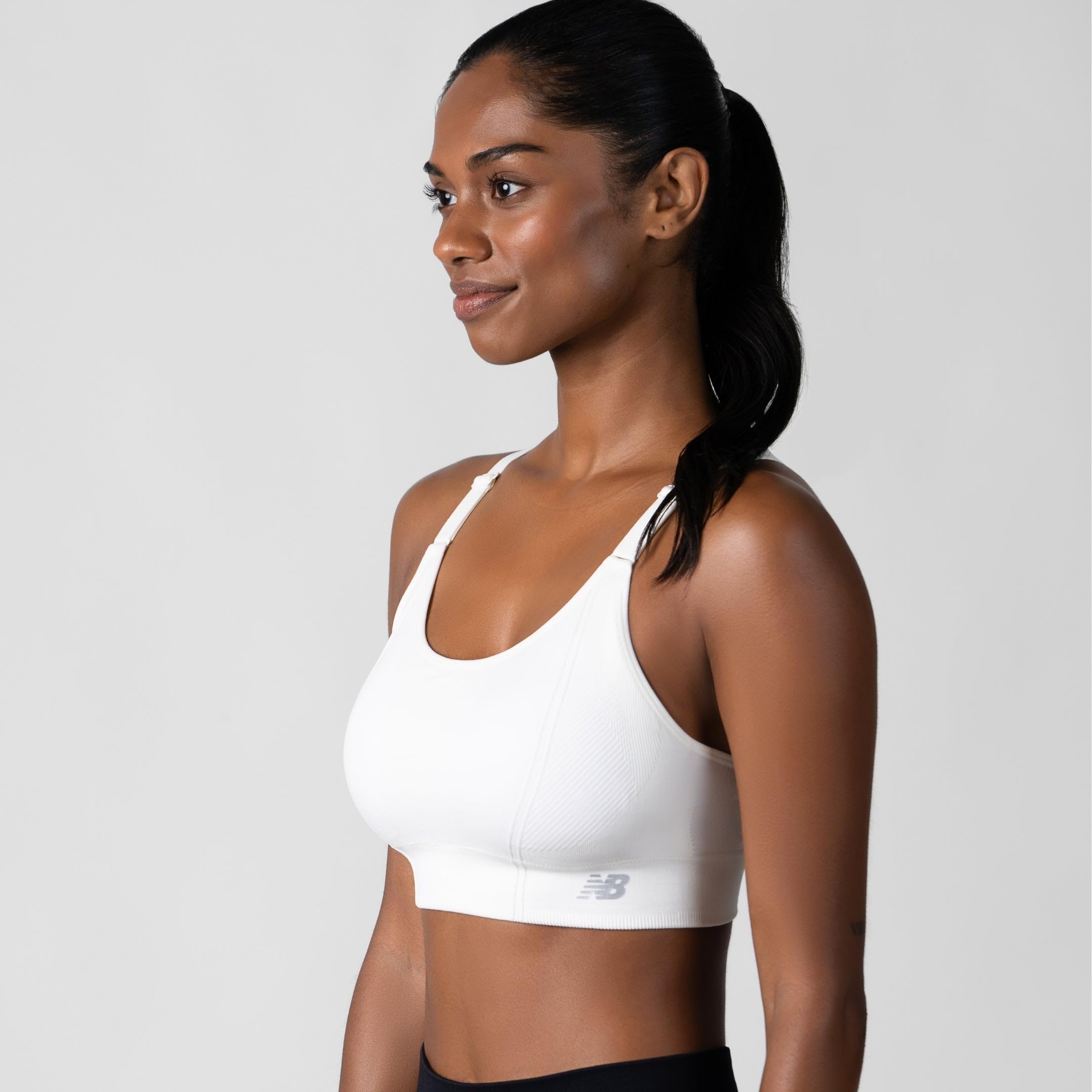 New Balance Confezione da 2 Reggiseni Sportivi da Donna, Senza Cuciture, Senza Ferretto, Imbottiti, Cinghie Regolabili per Allenamento, Sostén Deportivo