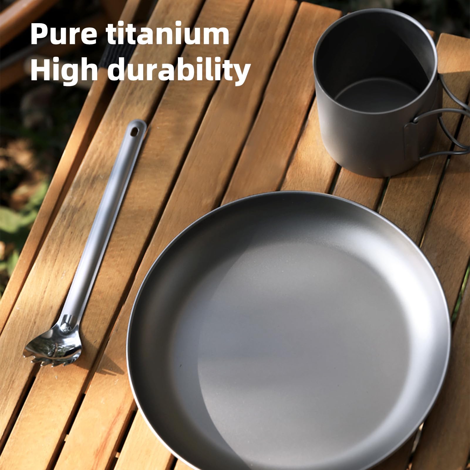 Titaniums Camping Utensilienset, Outdoor Essgeschirrset mit 3 Teiligem Geschirr Becher Essteller Spork für Rucksacktouren, Wanderungen, Picknicks