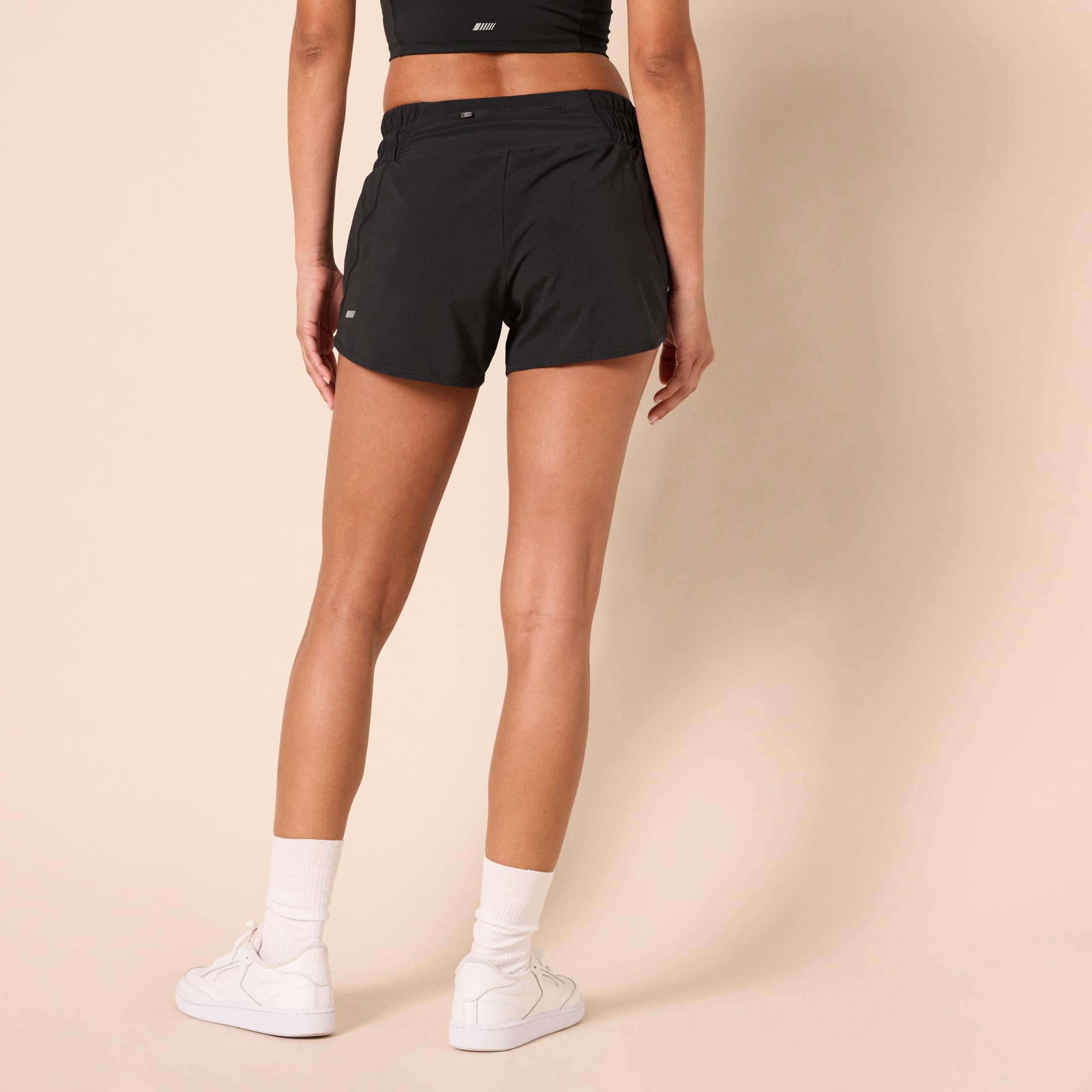 Amazon Essentials Femme Short de Course Tissé à Ceinture Froncée, Coupe Standard Athlétique