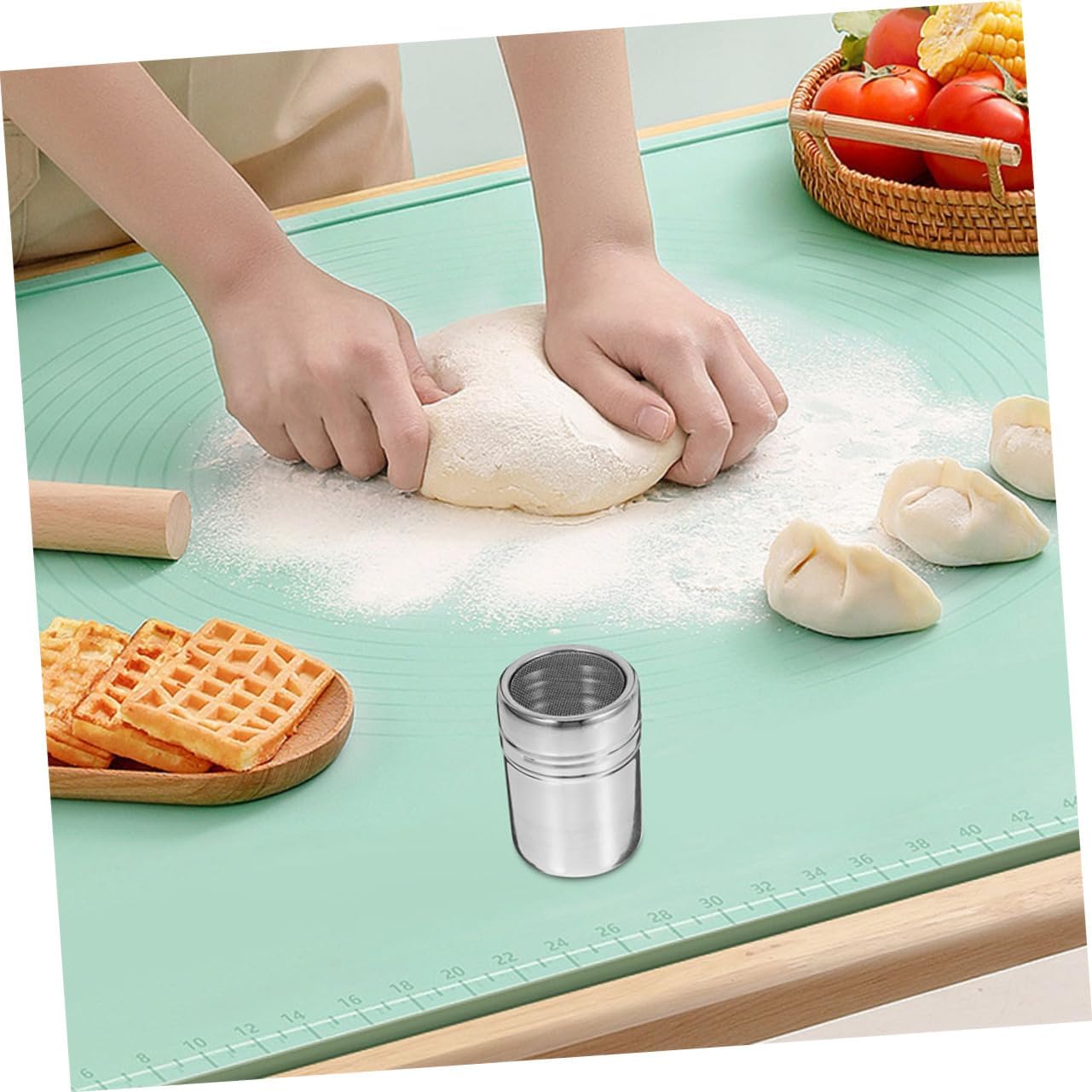 Stainless Steel Dusting Tube Sifter for Baking Fine Mesh Powder Shaker Powdered Sugar Duster Baking Gadgets Bar Shaker