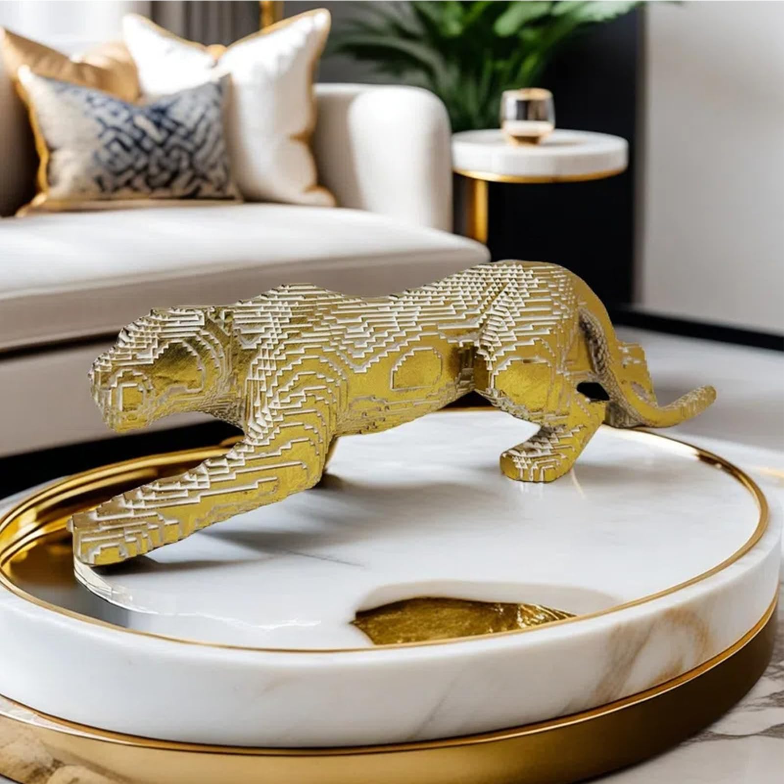 Cheetah Statue, Leopard Sculpture Decorations, Elegant Tabletop Ornament, Decorative Accent for Bookshelf, Kitchen, Bedroom, Living Room, or Cabinet Display