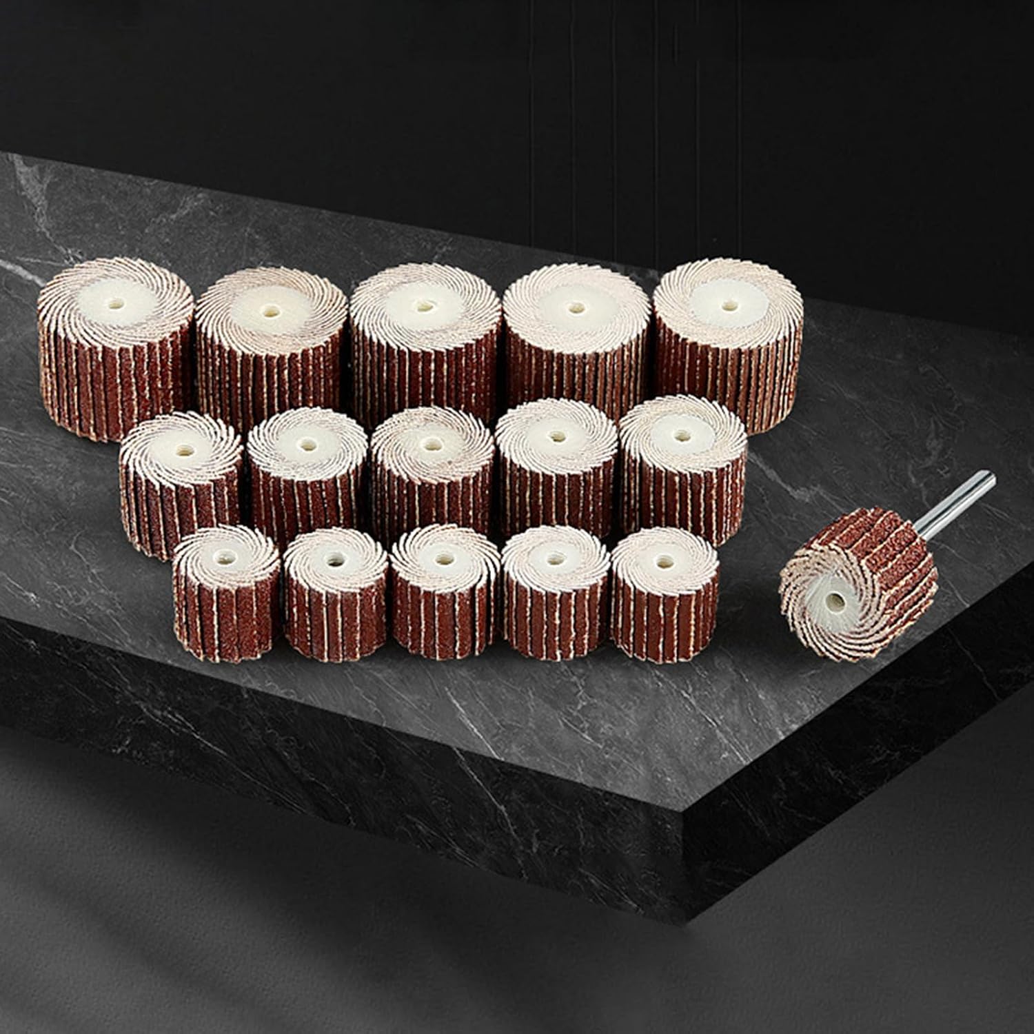 Flap Wheel Flap Wheels, 80Grit 120Grit 180Grit 240Grit 320Grit 400Grit 600Grit 0.31in 0.39in 0.51in 0.59in 0.79in 35pcs Flapper Wheel Set for Metal Wood Grinding Polishing (2set/70pcs)