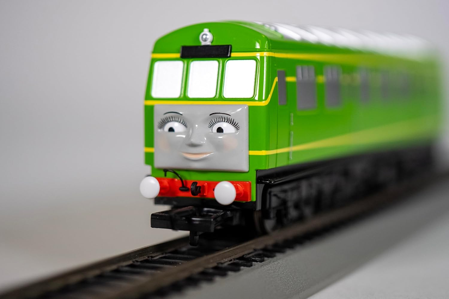 Bachmann Trenes - Thomas & Friends Daisy Locomotive Chile | Ubuy