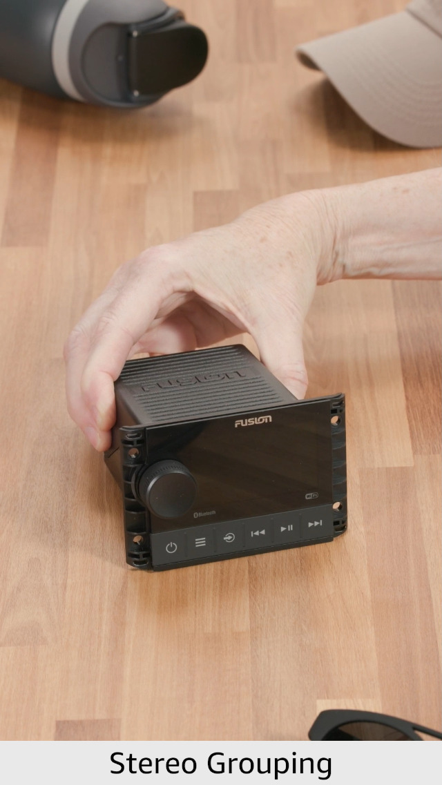 Amazon.com: Garmin Fusion® Apollo™ MS-SRX400 Marine Zone Stereo