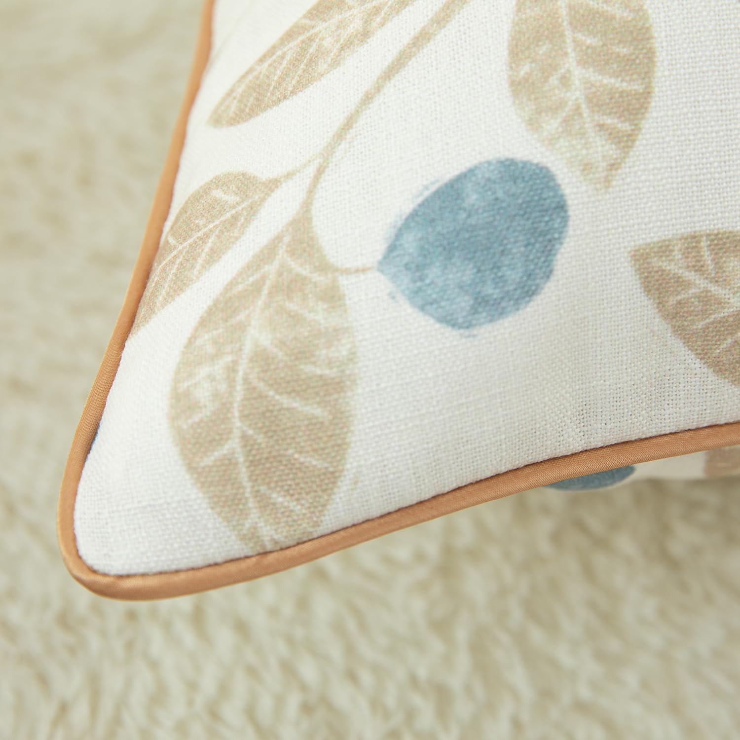 VOGOL Pack of 2 Linen Textured Throw Pillow Covers, 20 x 20 Inches Modern Rustic Decorative Farmhouse Throw Pillowcase, Beige Birds & Leaves Cushion Covers for Sofa Couch Bed