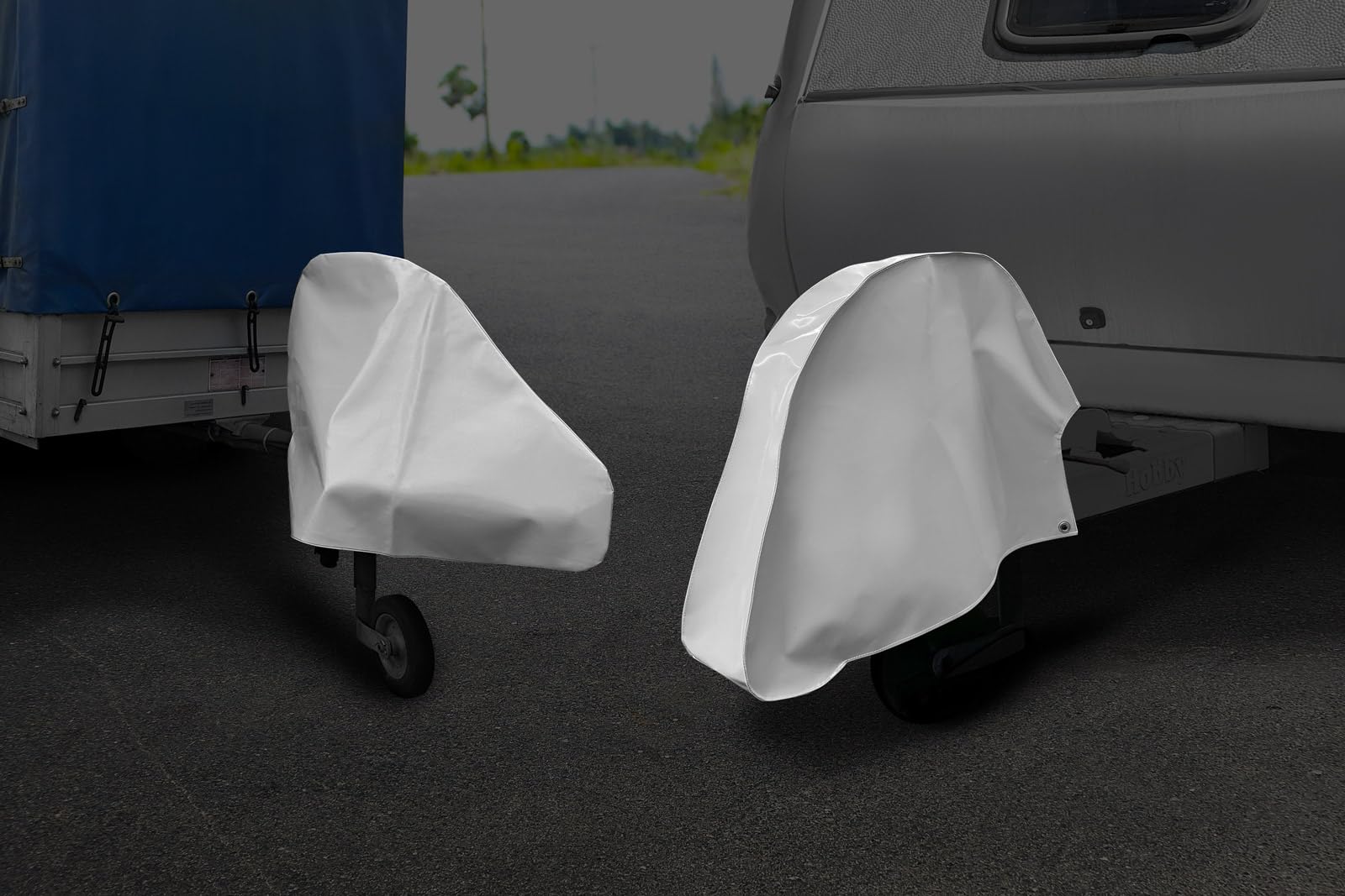 ANKO PLANEN Deichselabdeckung für Wohnwagen und Anhänger - Premium Deichselhaube aus LKW PVC Plane, 680g/m² (Rot RAL3002, 75cm x 60cm x 10cm (für gebremste Deichseln))