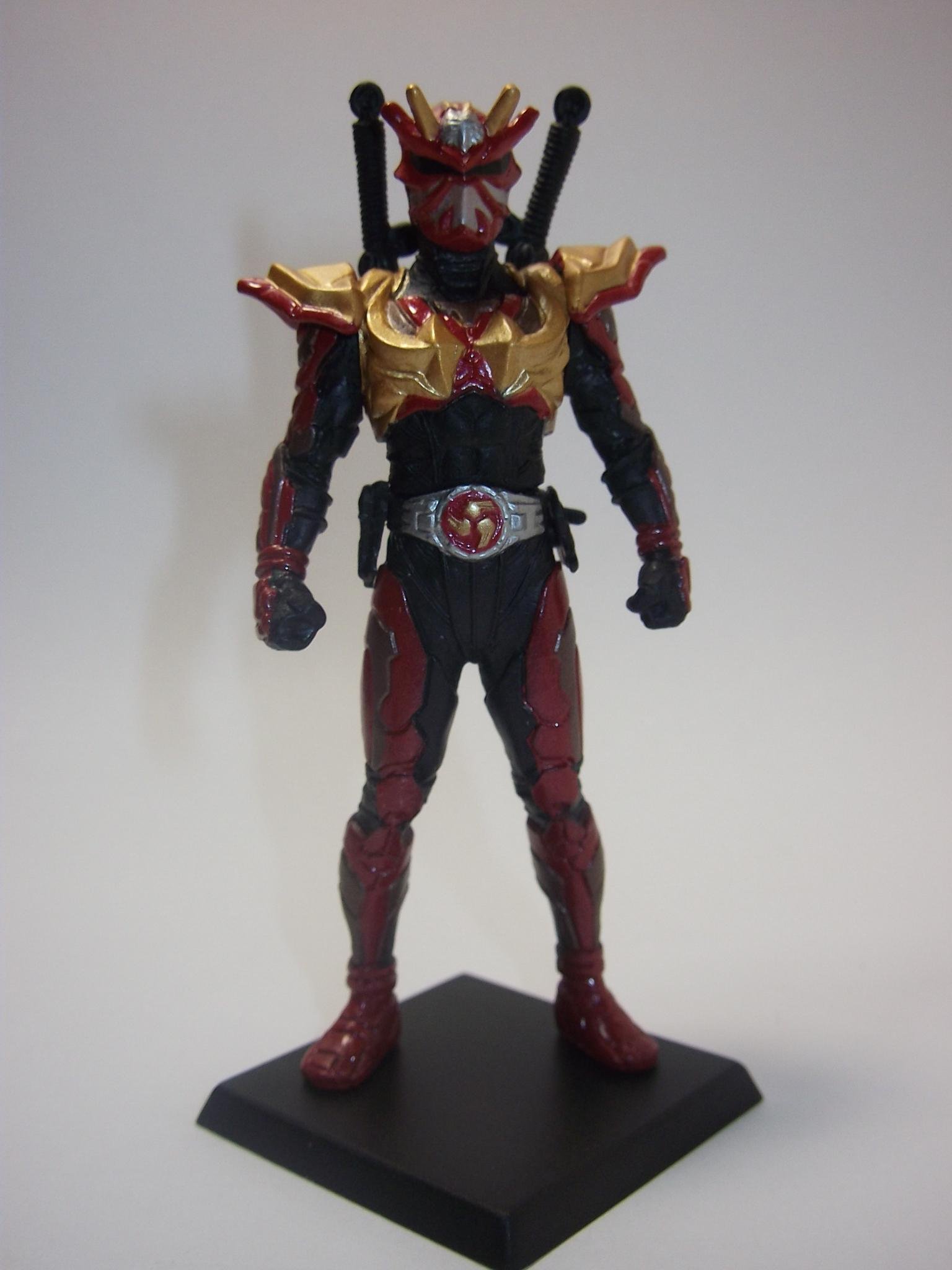 Amazon | H.G.C.O.R.E.仮面ライダー 05 仮面ライダーキバ誕生編 仮面