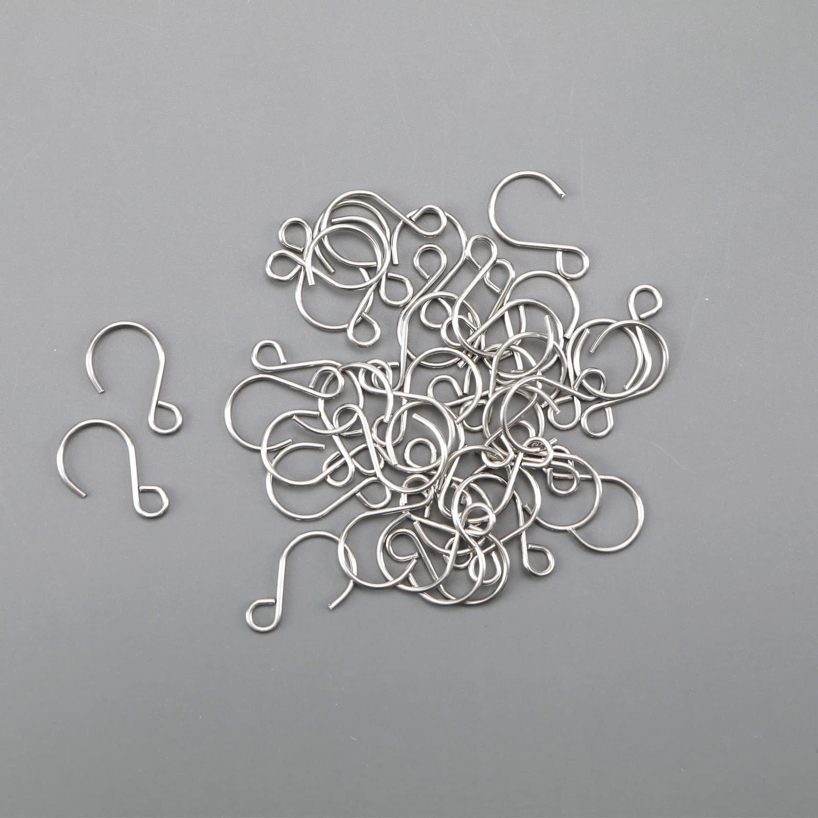 SOFPLATE 1 doos met 300 S-vormige haken kleine S-haken van roestvrij staal metaaldraad mini haak in gouden S-vorm ornament hanger haakconnector voor het ophangen van kristallen kroonluchters kerstboom