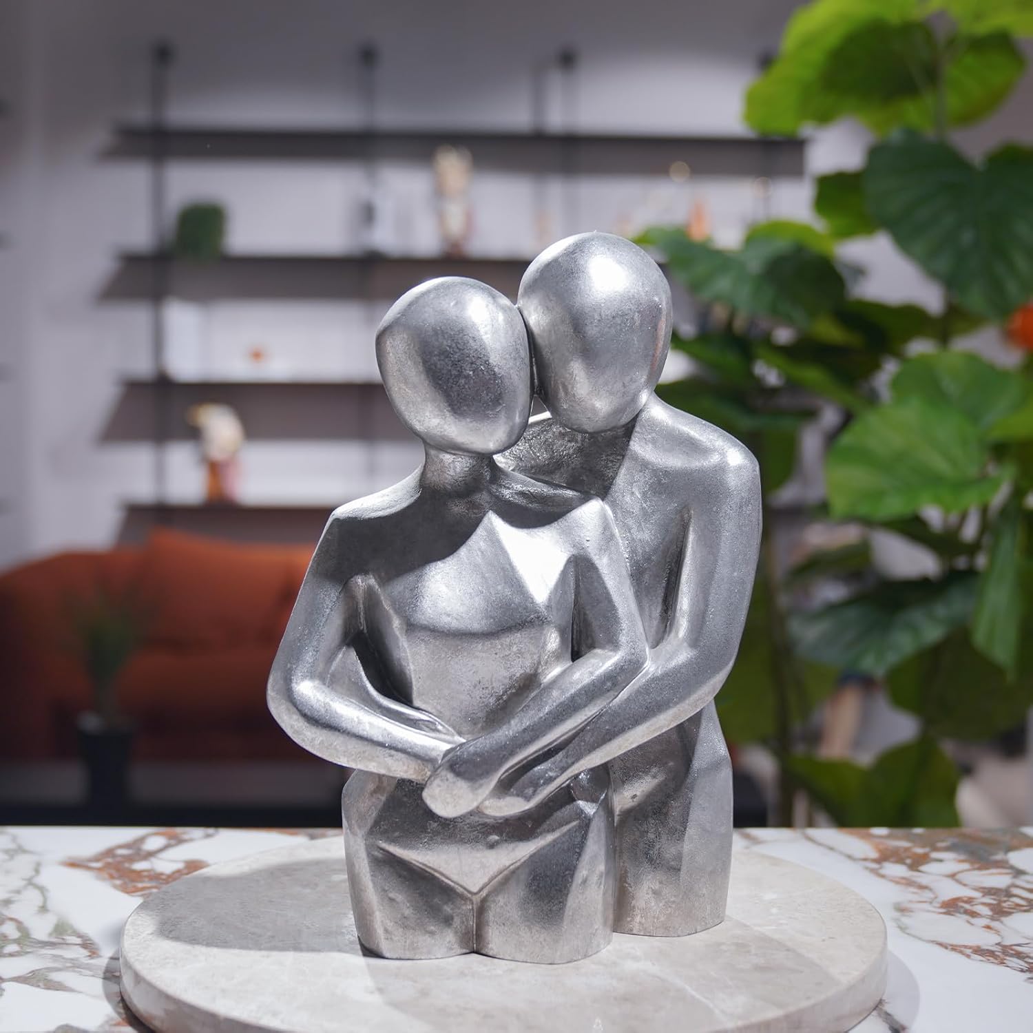 Guichifun Modern Home Decor Lover Statues - Romantic Abstract Hug Couple Statues Silver Resin Collectible Figurines Anniversary Wedding Gift for Livingroom Office Shelf Décor 7.25 x 4.25 x 10.5 Inch