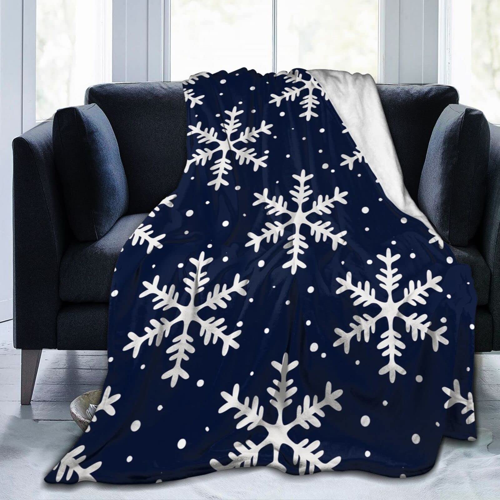 Lsjuee Christmas Snowflakes Throw Blanket Warm Cozy Blankets Lightweight Soft Cozy Flannel Winter Holiday Blanket for Sofa Couch Bed Office Xmas Gift 60"X50"