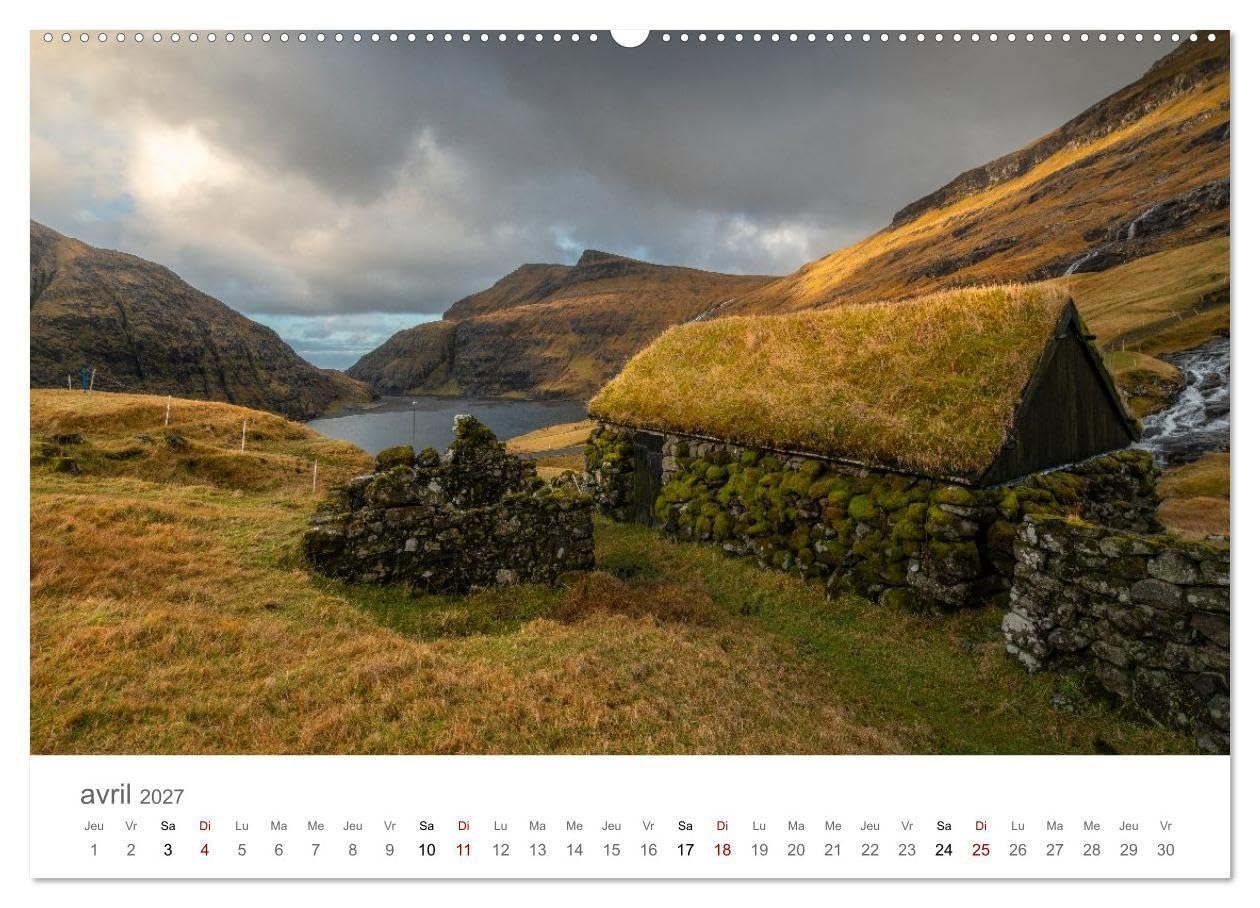 Lumières d'automne aux îles Féroé (Calendrier mural haut de gamme 2027 DIN A2 vertical), CALVENDO calendrier mensuel: L'atmosphère du nord