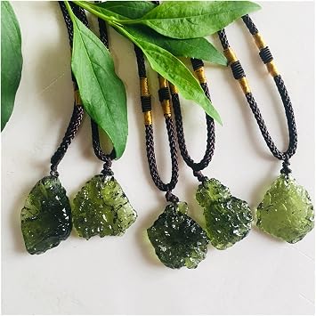 ZTBH Meteorite 1pcs Natural Crystal Green Gem Moldavite Meteorite Glass Necklace Pendant Stone Crystal Metal Color 10-15g with package
