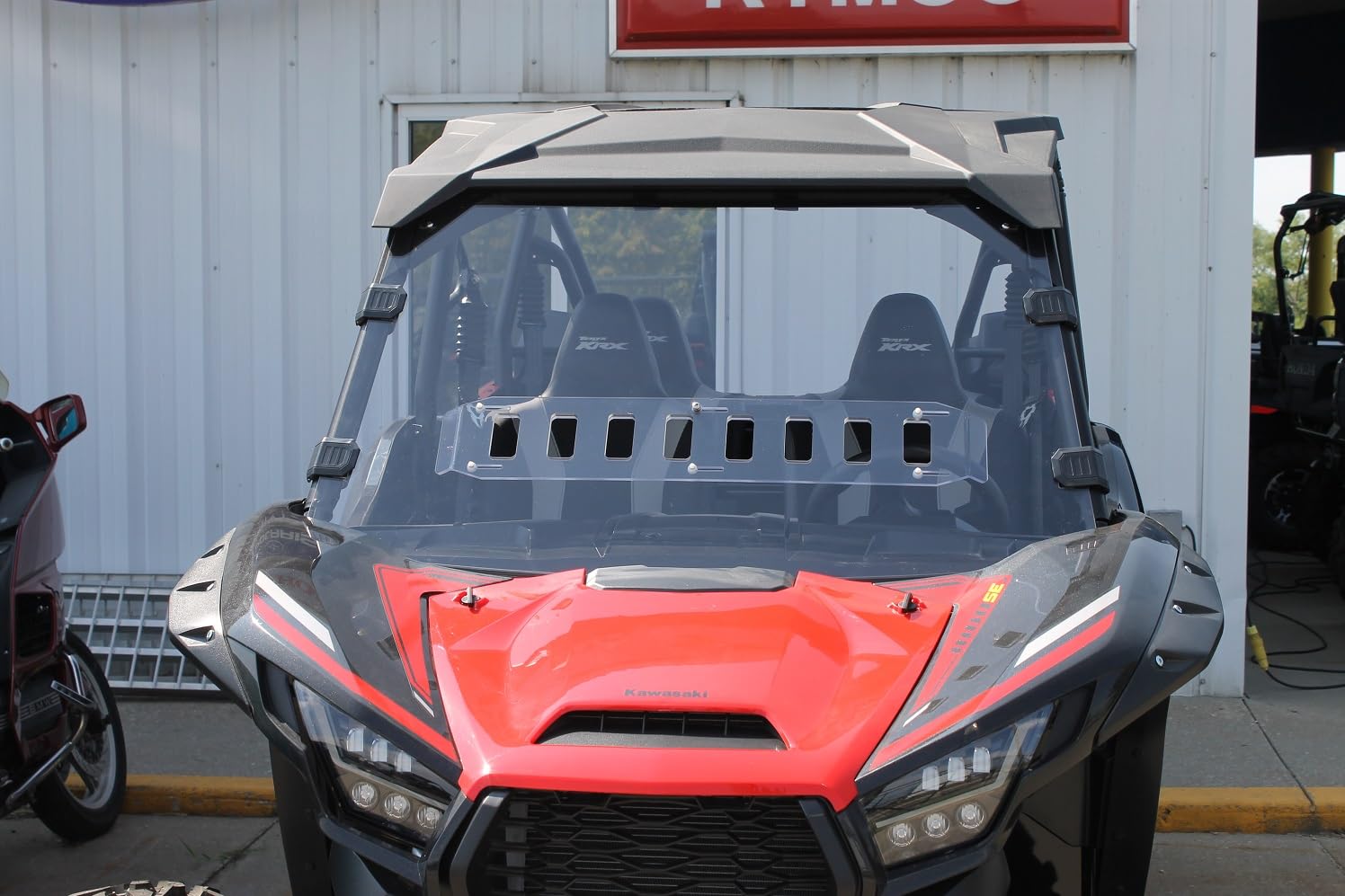 TERYX KRX 4 MAX-FLO VENTED WINDSHIELD