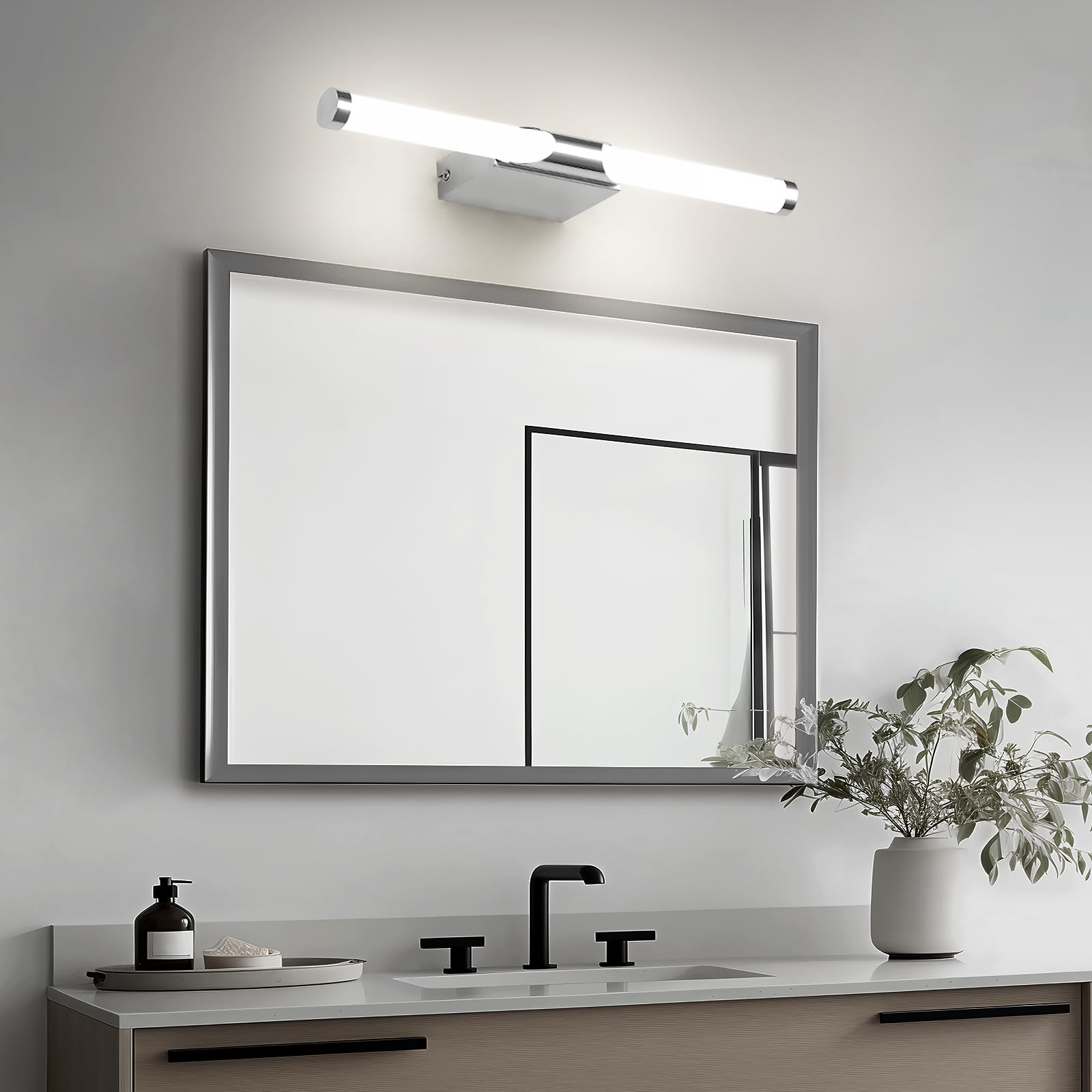 LED-Spiegelbeleuchtung fürs Badezimmer, 40 cm Chrom, wandmontiert, neutralweiß 4000K, IP44 wasserdicht, Make-up-Licht