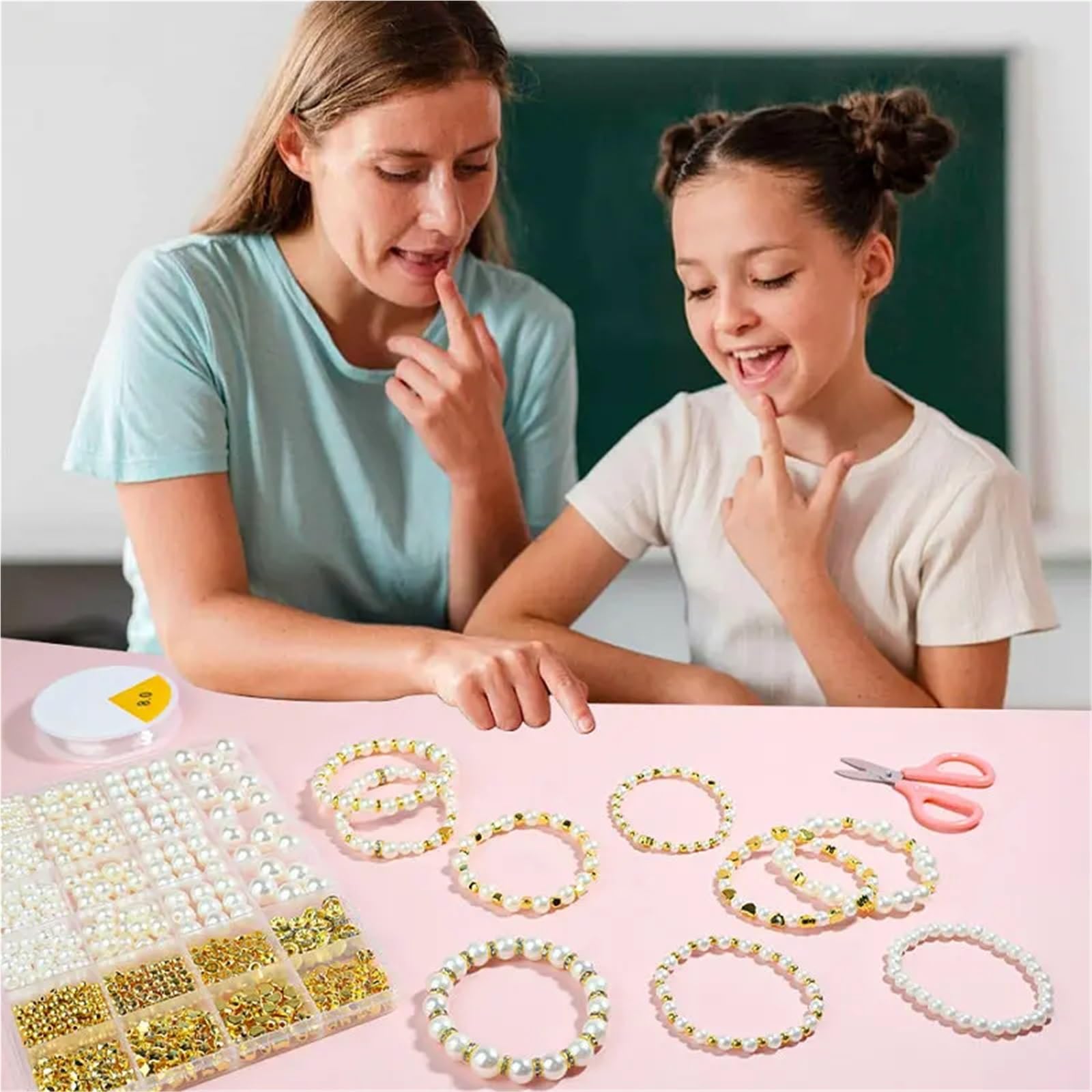 Armband Bastelset Goldene Abstandsperlen for die Herstellung von Armbändern, verschiedene DIY-Perlen, Acryl-Alphabet-Perlen-Set for Schmuckherstellung(Color 2)