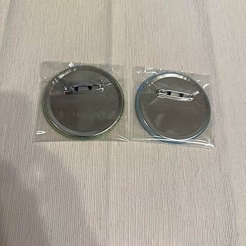 Amazon.co.jp: るかっぷ 豪華セット 座布団 缶バッジ チェンソー