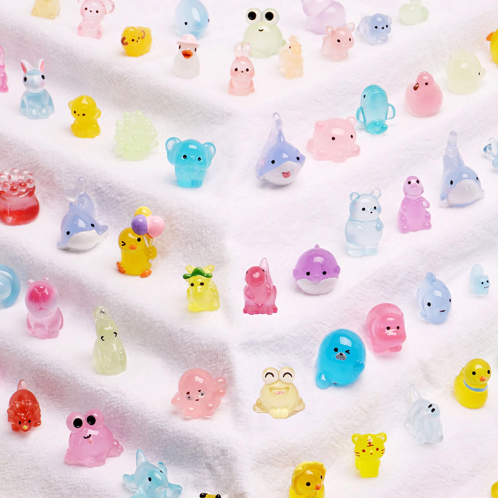 Amazon.com: ZMRU 72 Types Luminous Mini Resin Animals, Plastic